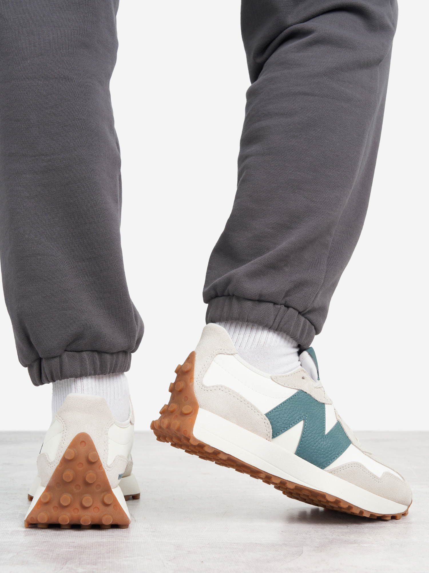 фото Кроссовки женские new balance 327, белый