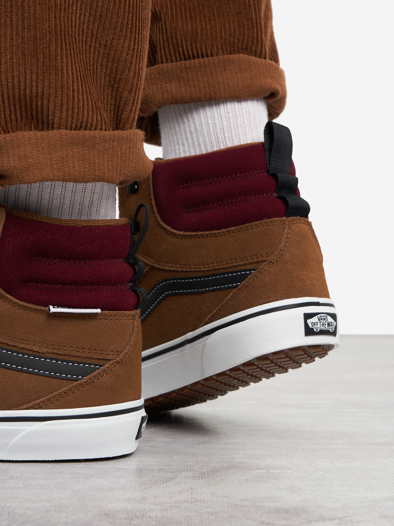 фото Кеды мужские vans ashwood hi vansguard, коричневый