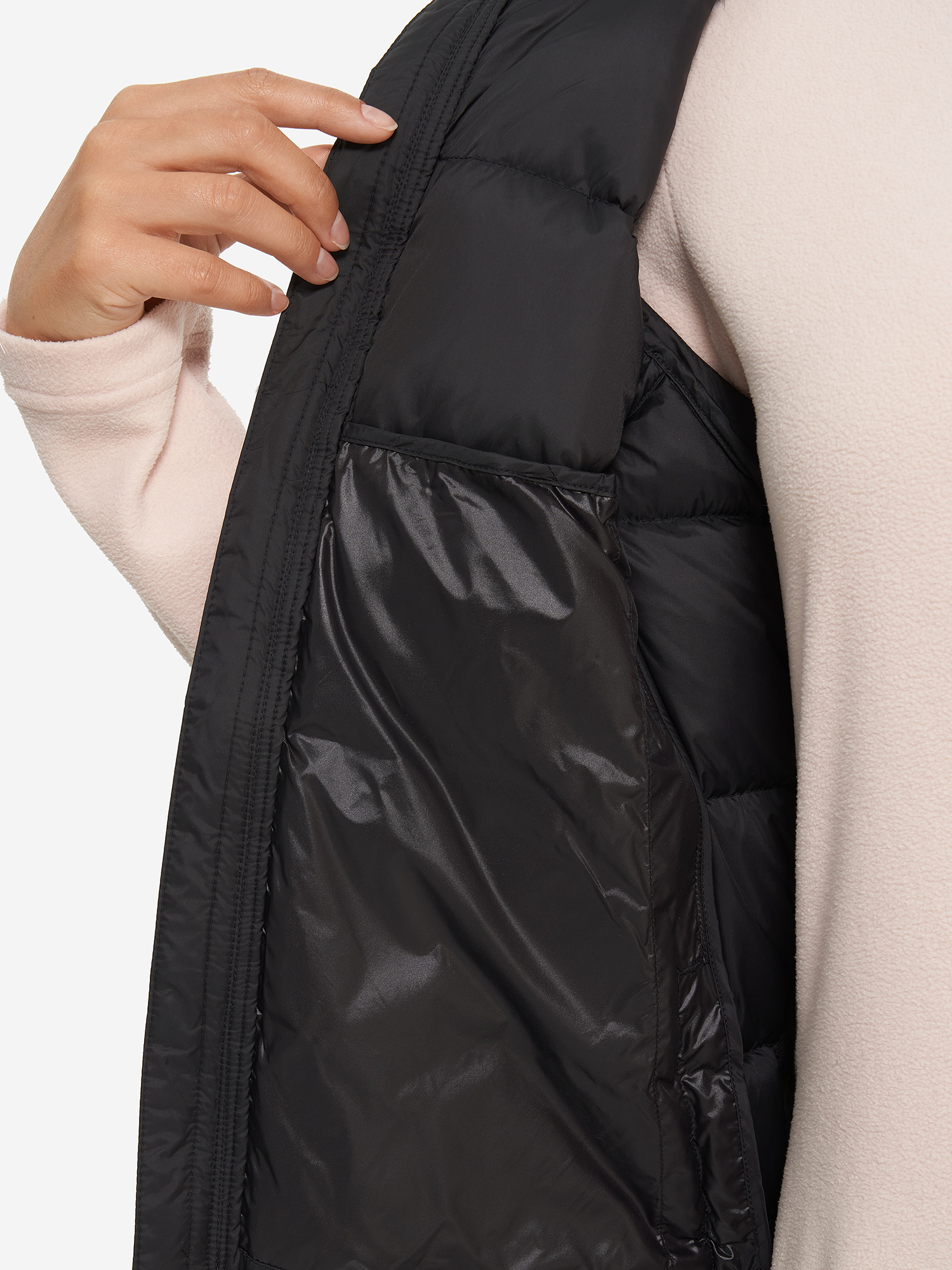фото Жилет пуховый женский the north face hyalite vest, черный