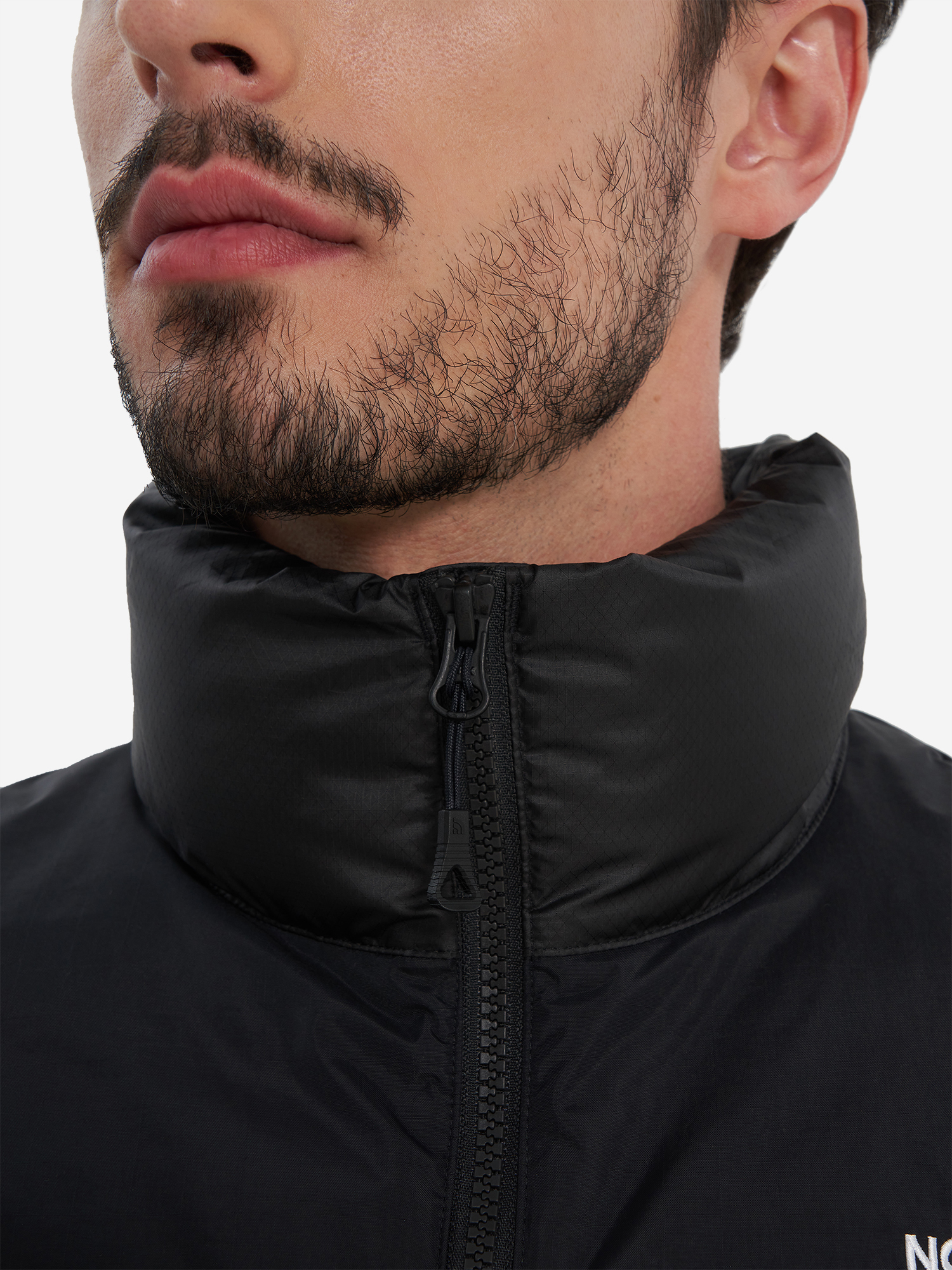фото Жилет пуховый мужской the north face diablo down 2.0, черный