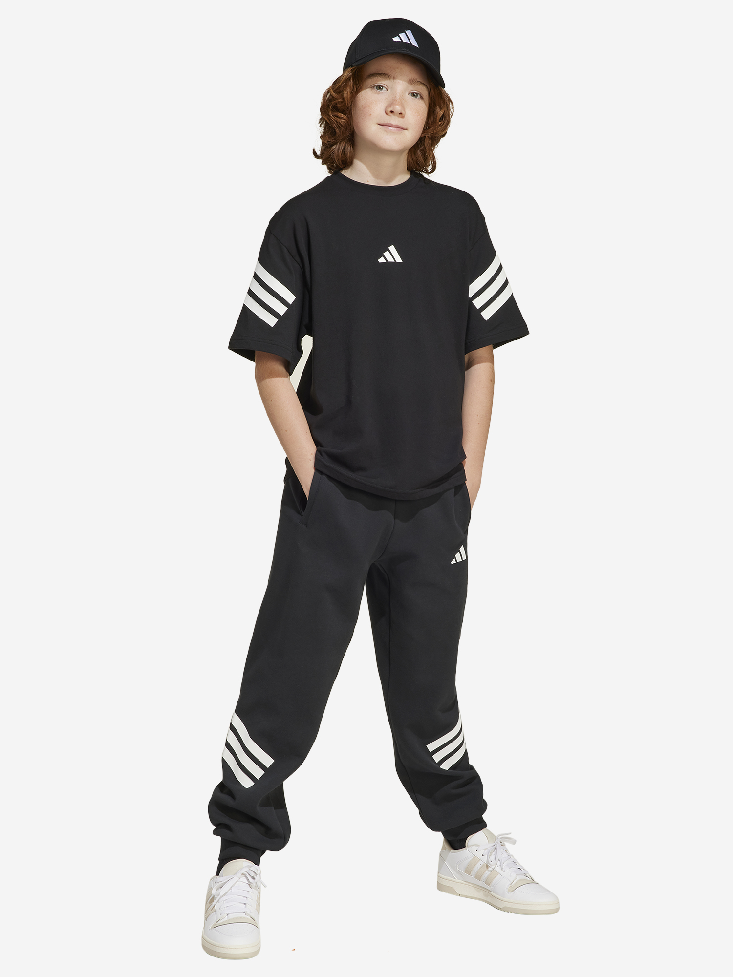 фото Футболка для девочек adidas, черный
