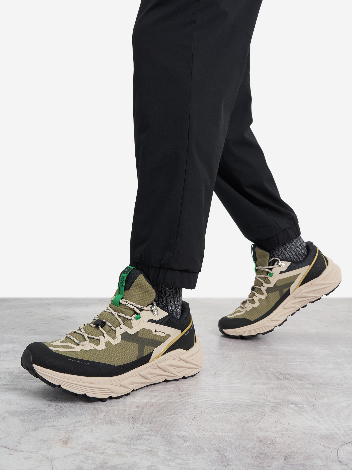 Кроссовки мужские Kailas Mountain Wander-2 GTX, Зеленый
Кроссовки мужские Kailas Mountain Wander-2 GTX, Зеленый