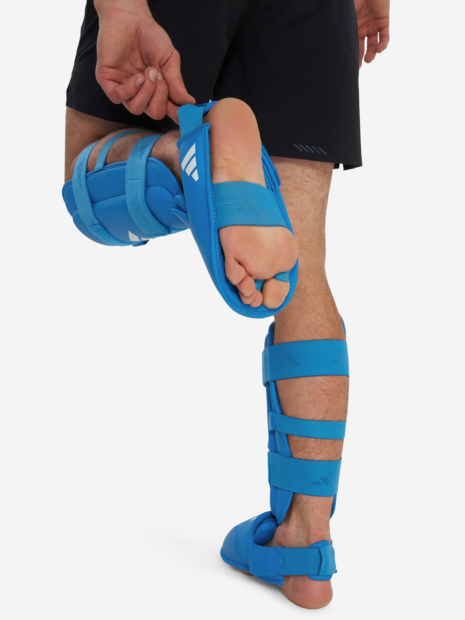 фото Защита голени и стопы adidas wkf shin & removable foot, голубой