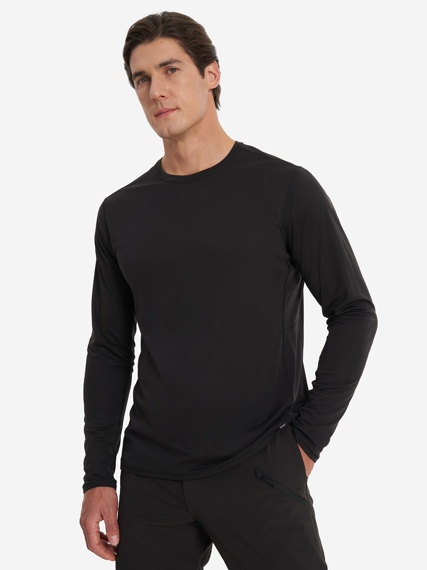 фото Лонгслив мужской patagonia cool lightweight, черный