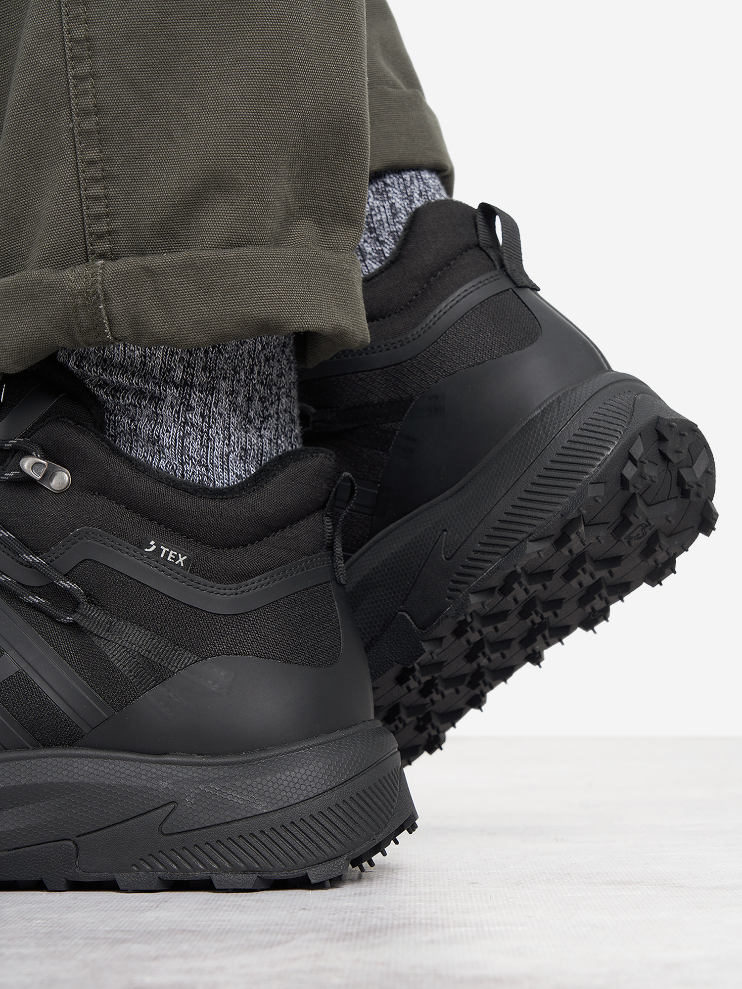 фото Ботинки утепленные мужские safety jogger, черный