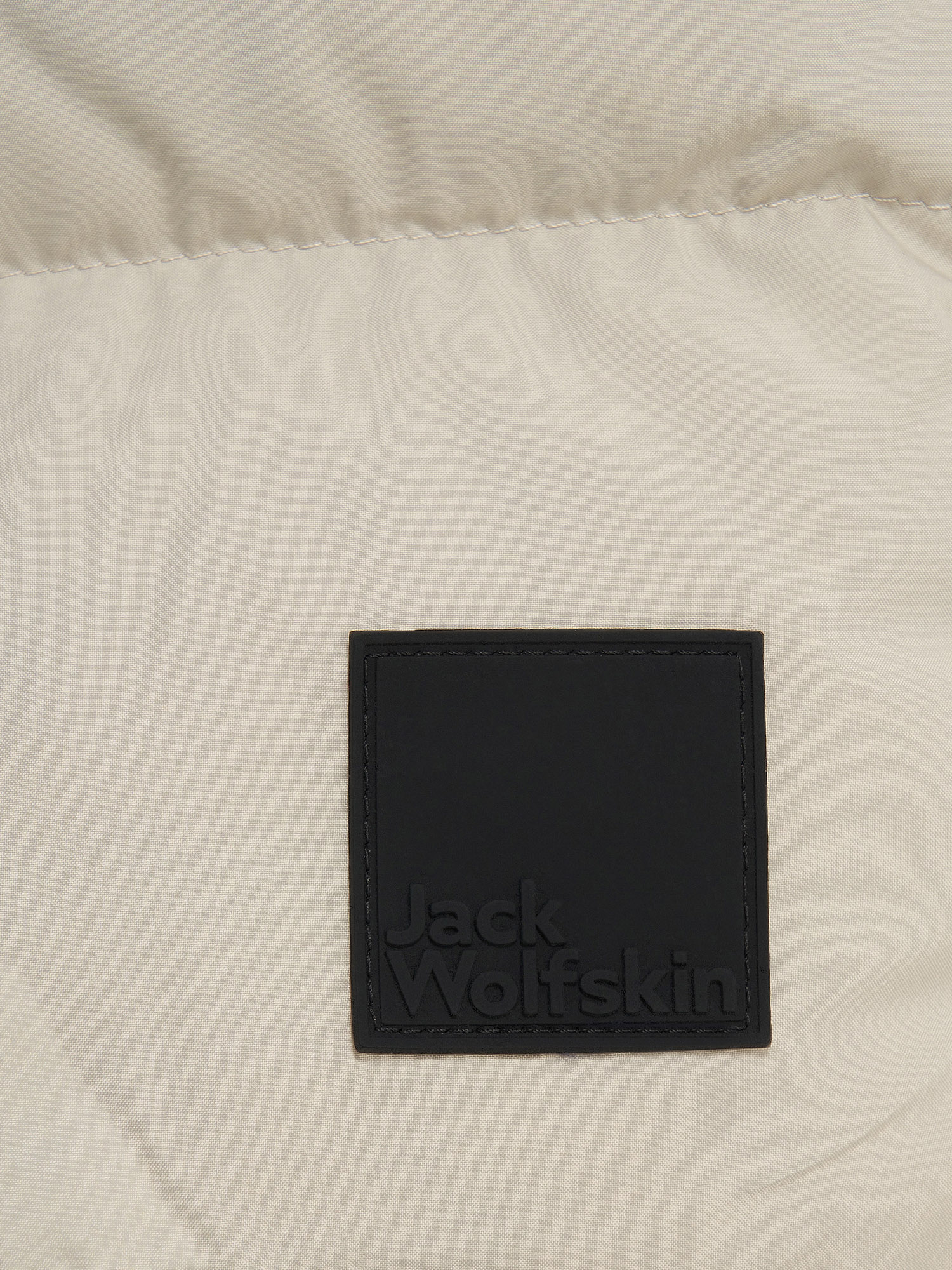 фото Пальто пуховое женское jack wolfskin frozen palace, бежевый