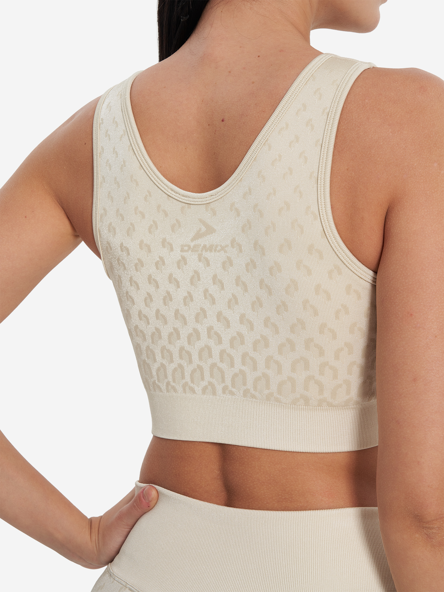 фото Топ бра спортивный demix highflow seamless longline, бежевый