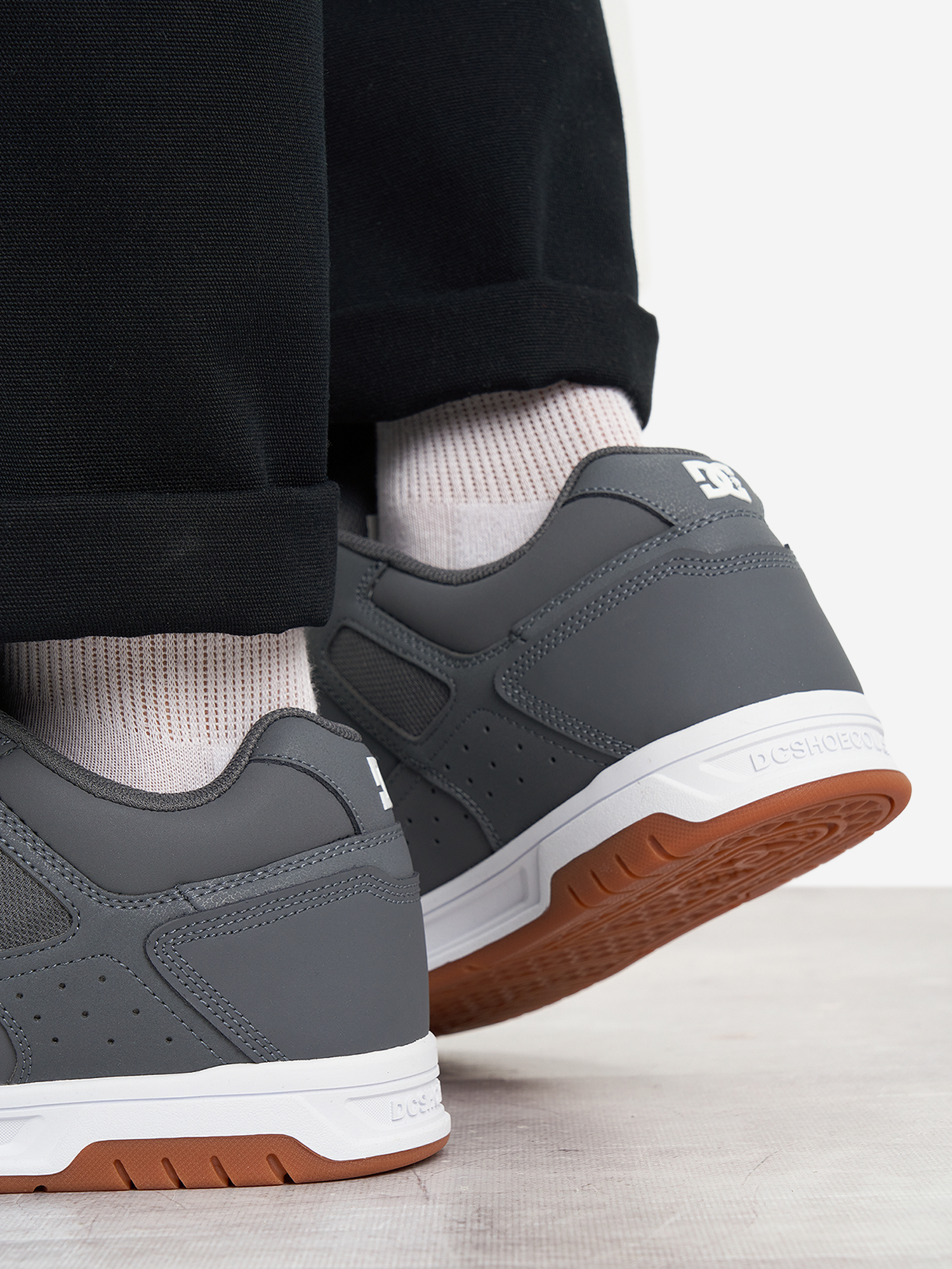 фото Кеды мужские dc shoes stag, серый