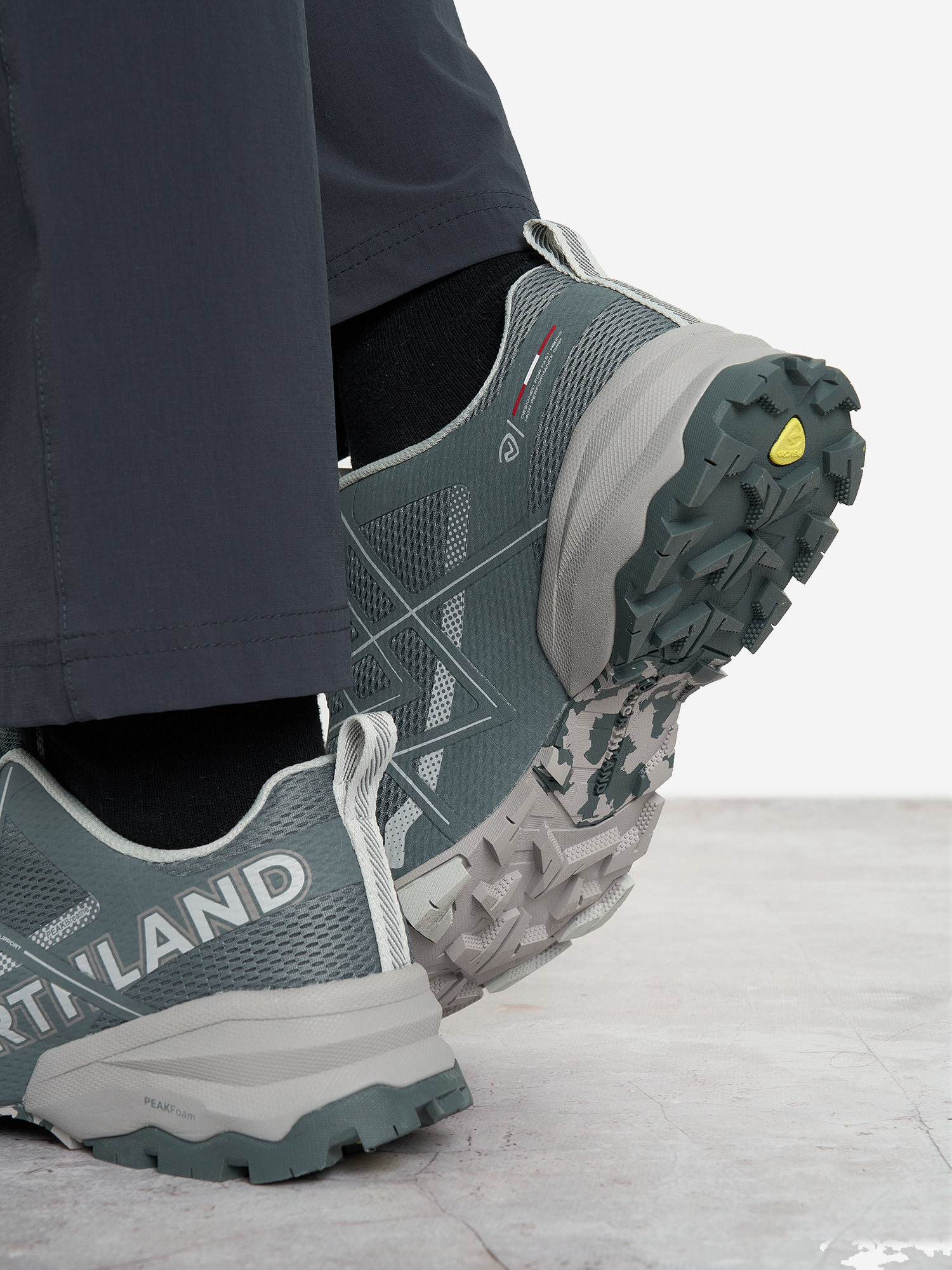 фото Кроссовки мужские northland trail blazer, серый