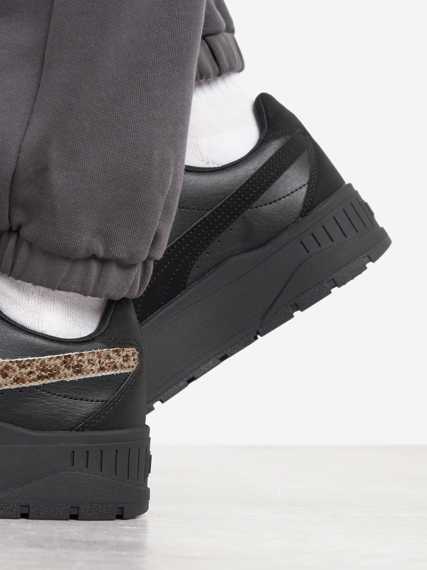 фото Кеды женские puma karmen ii animal flair, черный