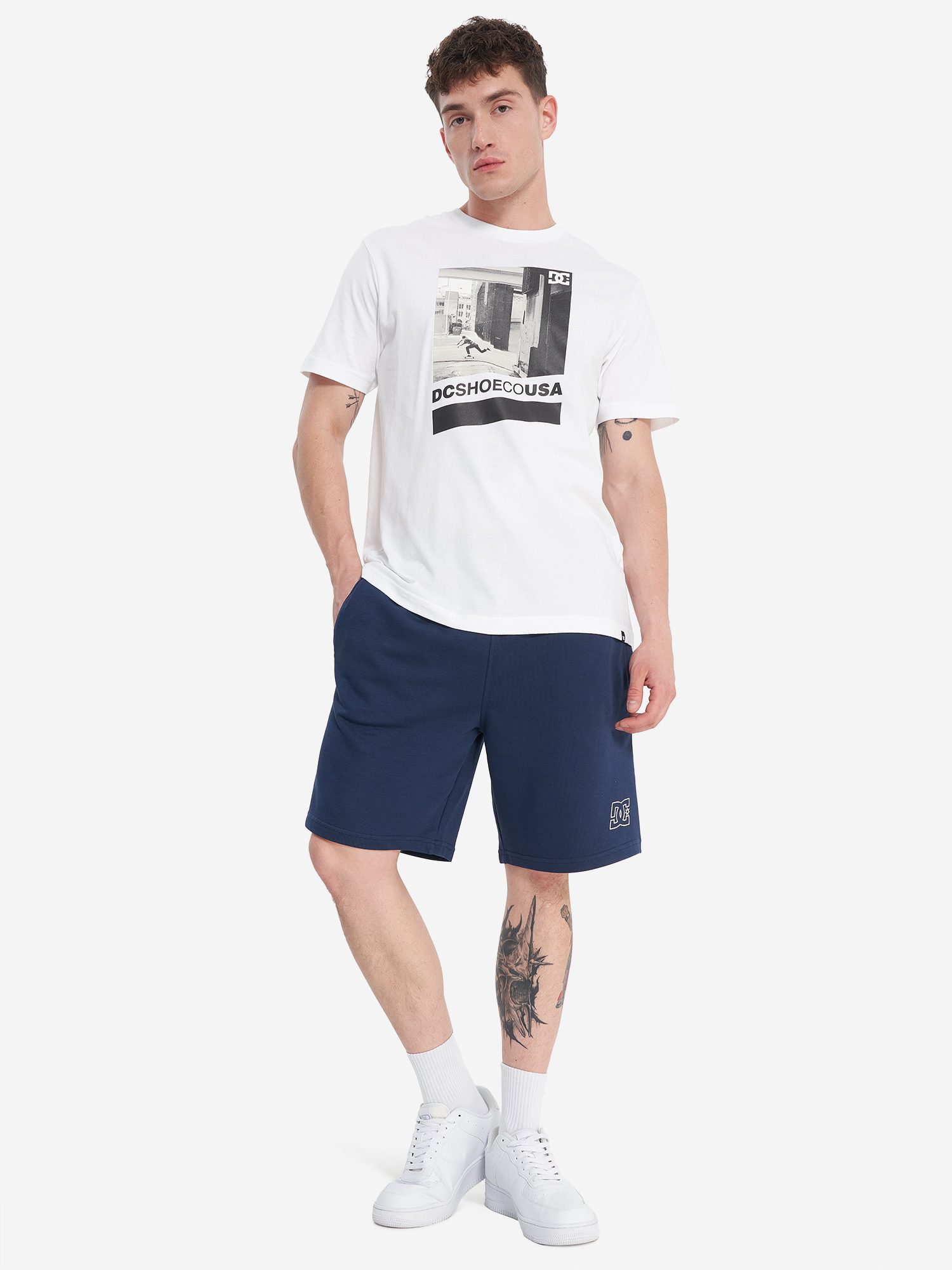 фото Футболка мужская dc shoes essy street scene, белый
