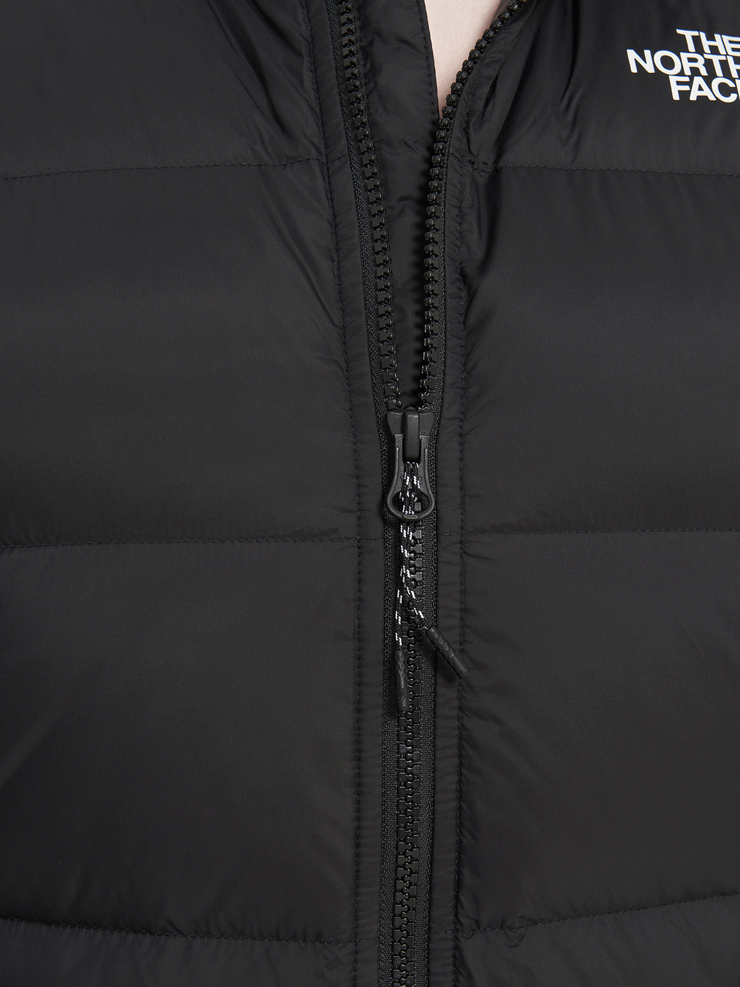 фото Жилет пуховый женский the north face hyalite vest, черный