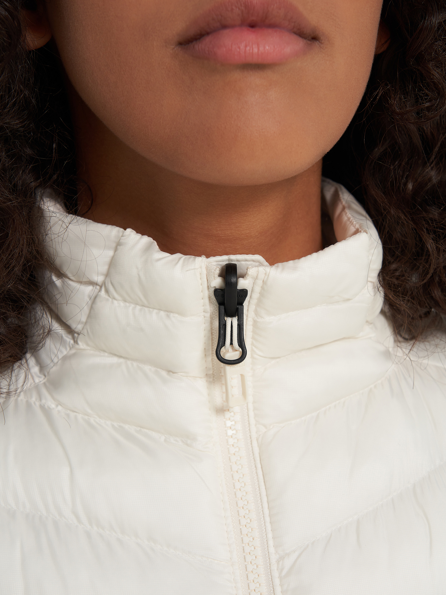фото Куртка утепленная женская the north face huila synth, бежевый