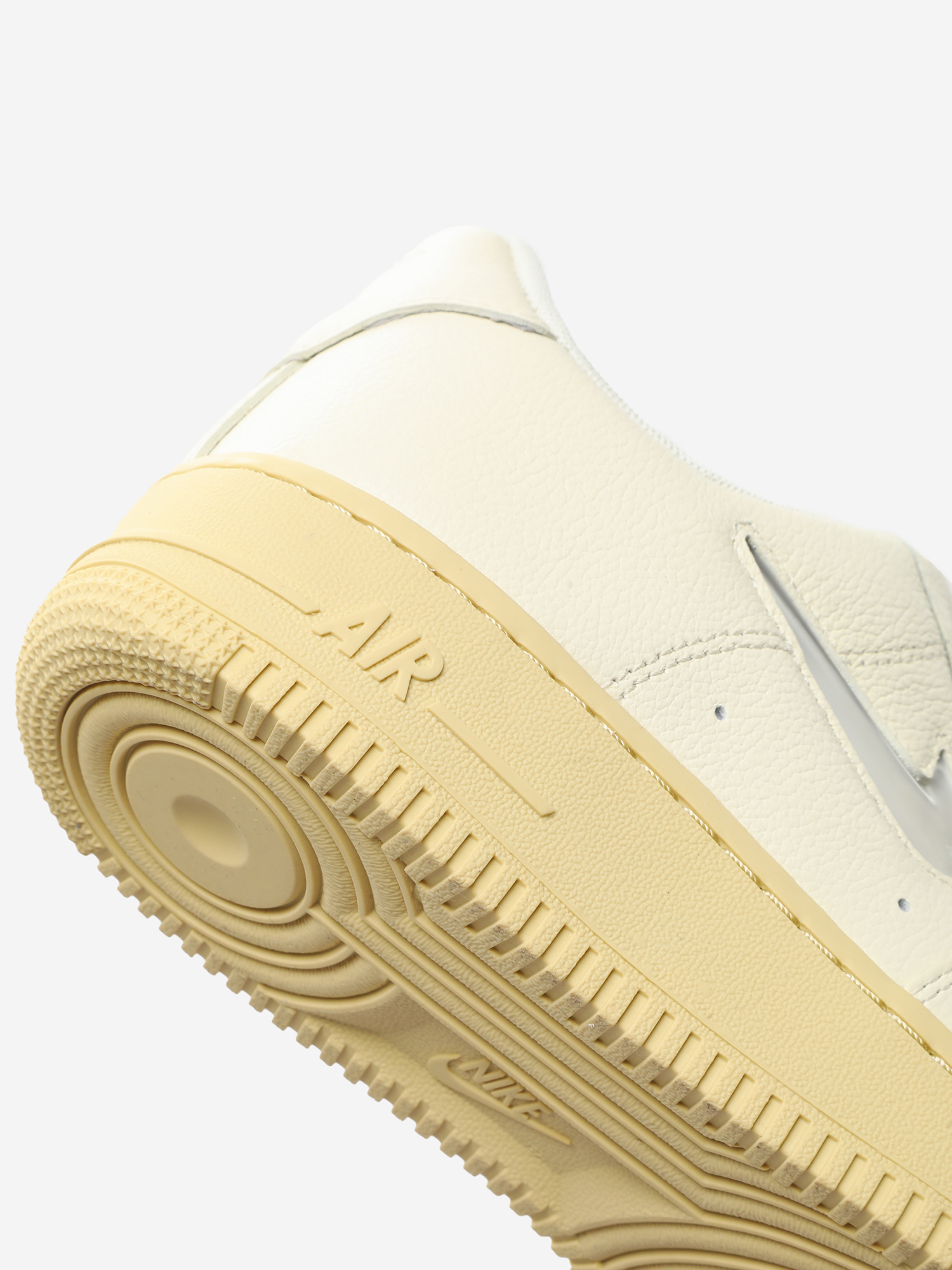 фото Кеды женские nike air force 1 '07, бежевый