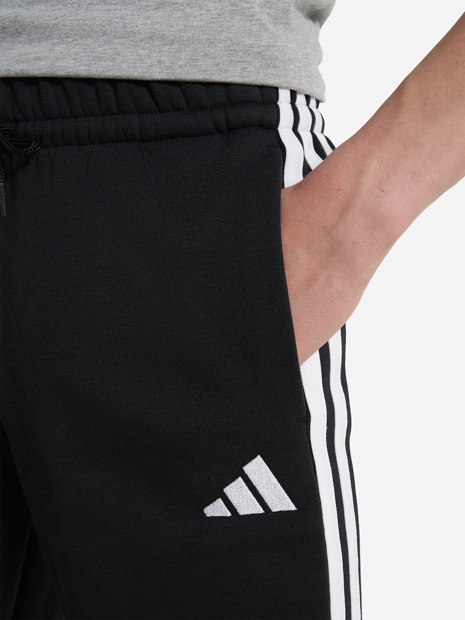 фото Брюки для мальчиков adidas, черный