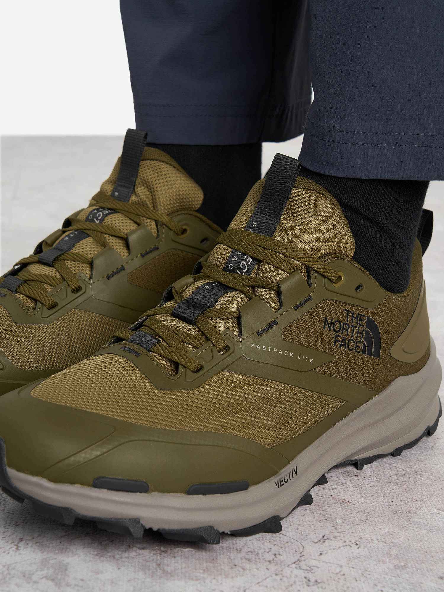 фото Кроссовки мужские the north face vectiv fastpack lite wp, зеленый