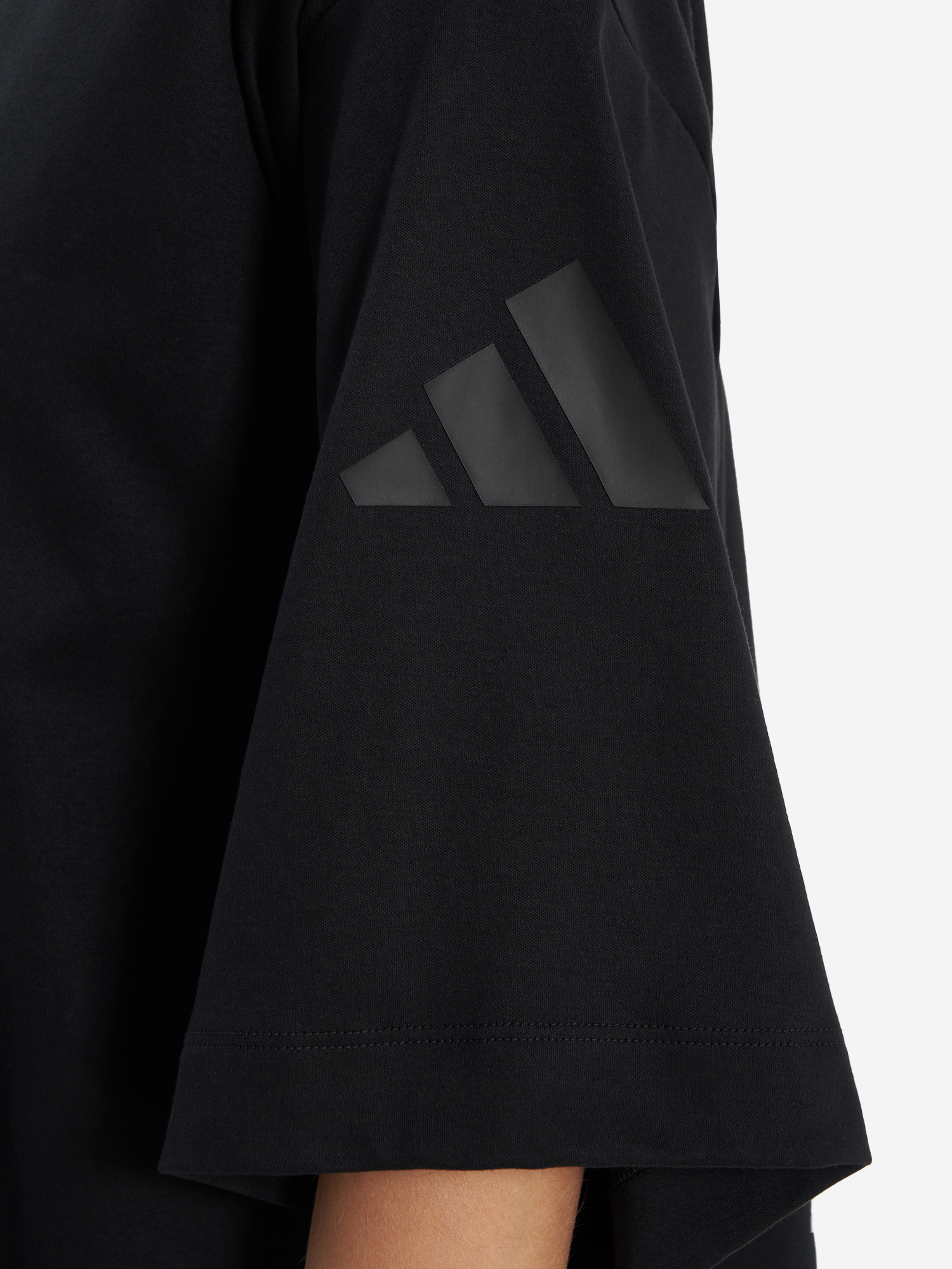 фото Футболка женская adidas, черный