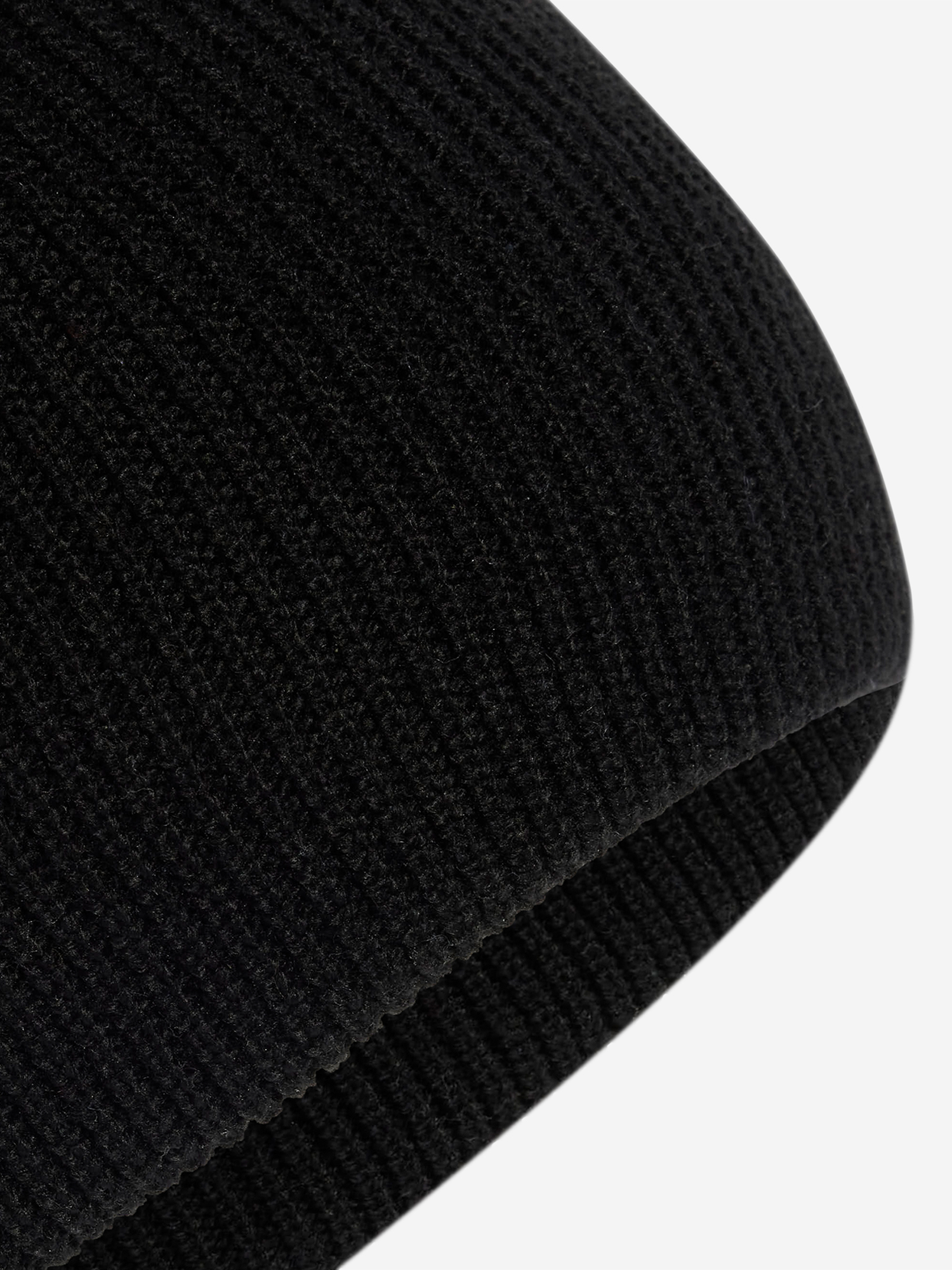 фото Шапка adidas ess, черный