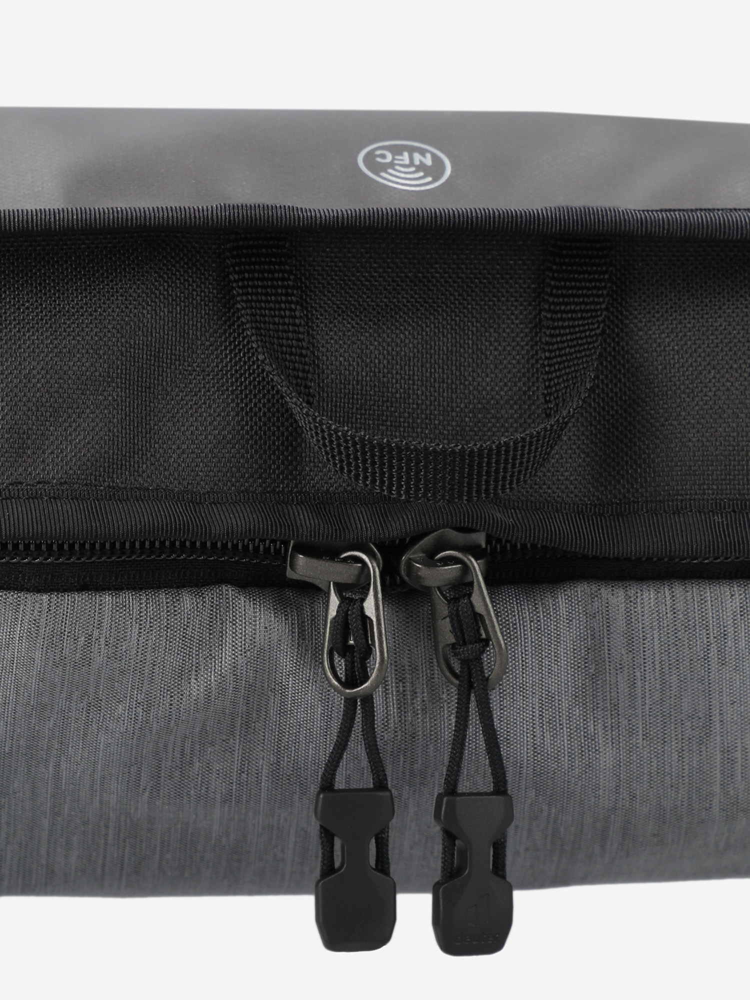 фото Сумка deuter aviant duffel pro 90, черный