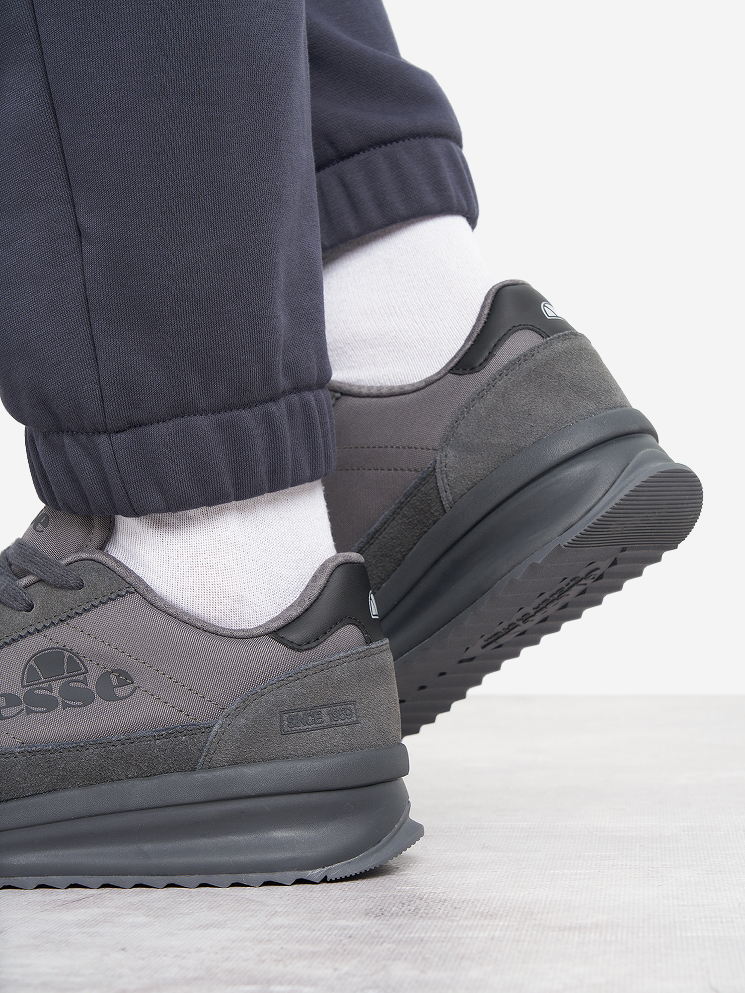 фото Кроссовки мужские ellesse romeo, серый