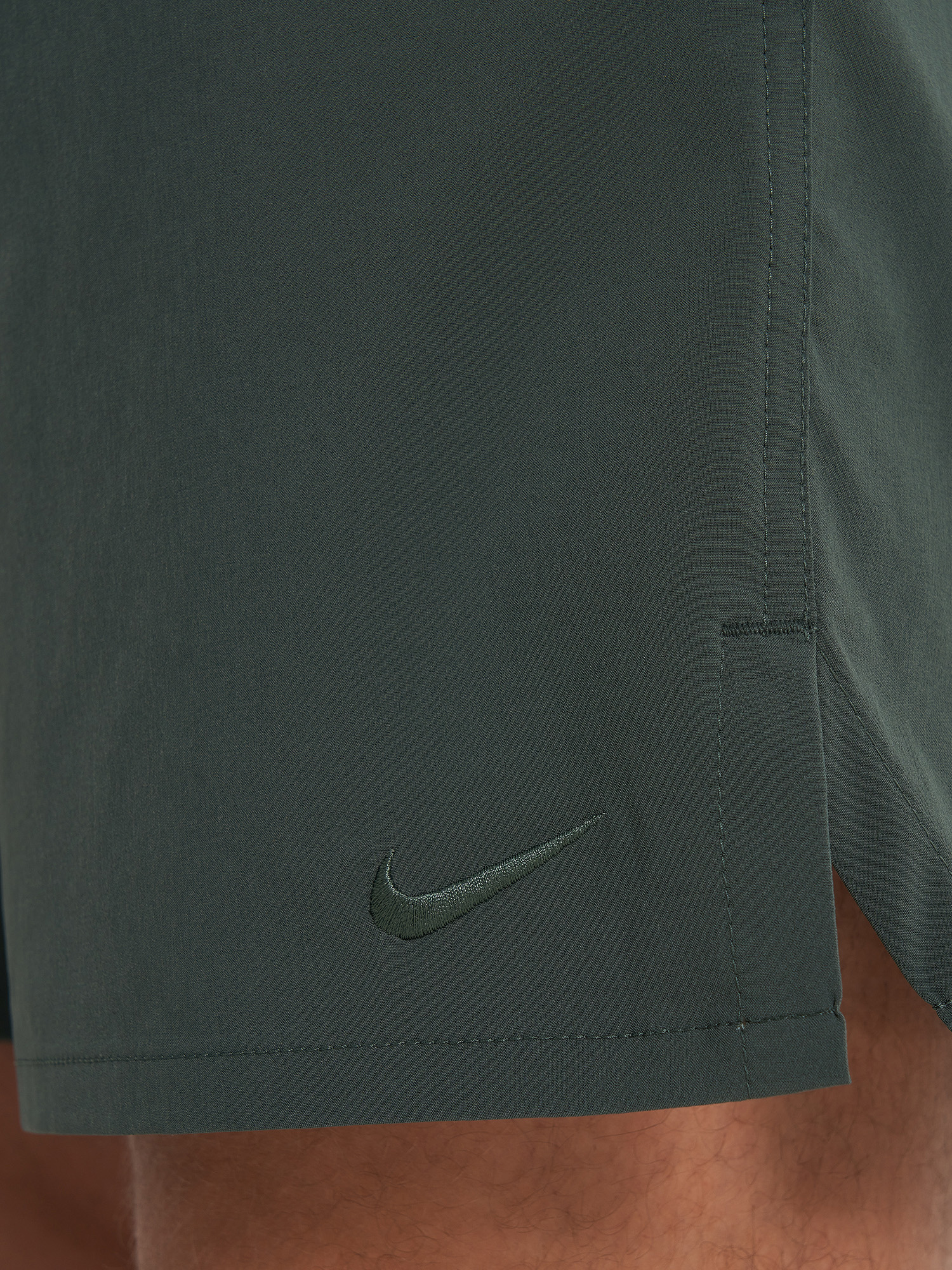 фото Шорты мужские nike unlimited, зеленый