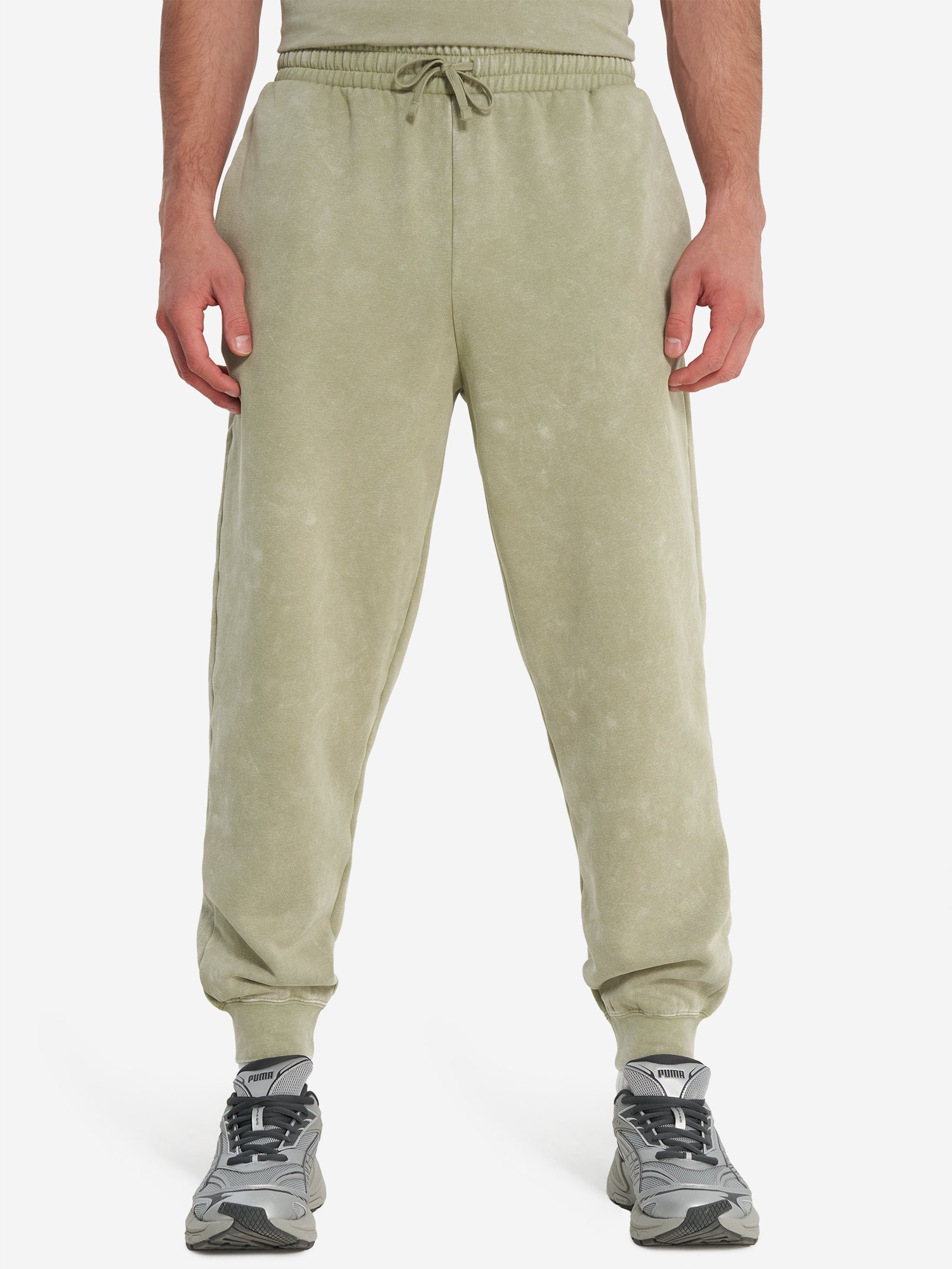 фото Брюки флисовые мужские puma ess elevated, зеленый