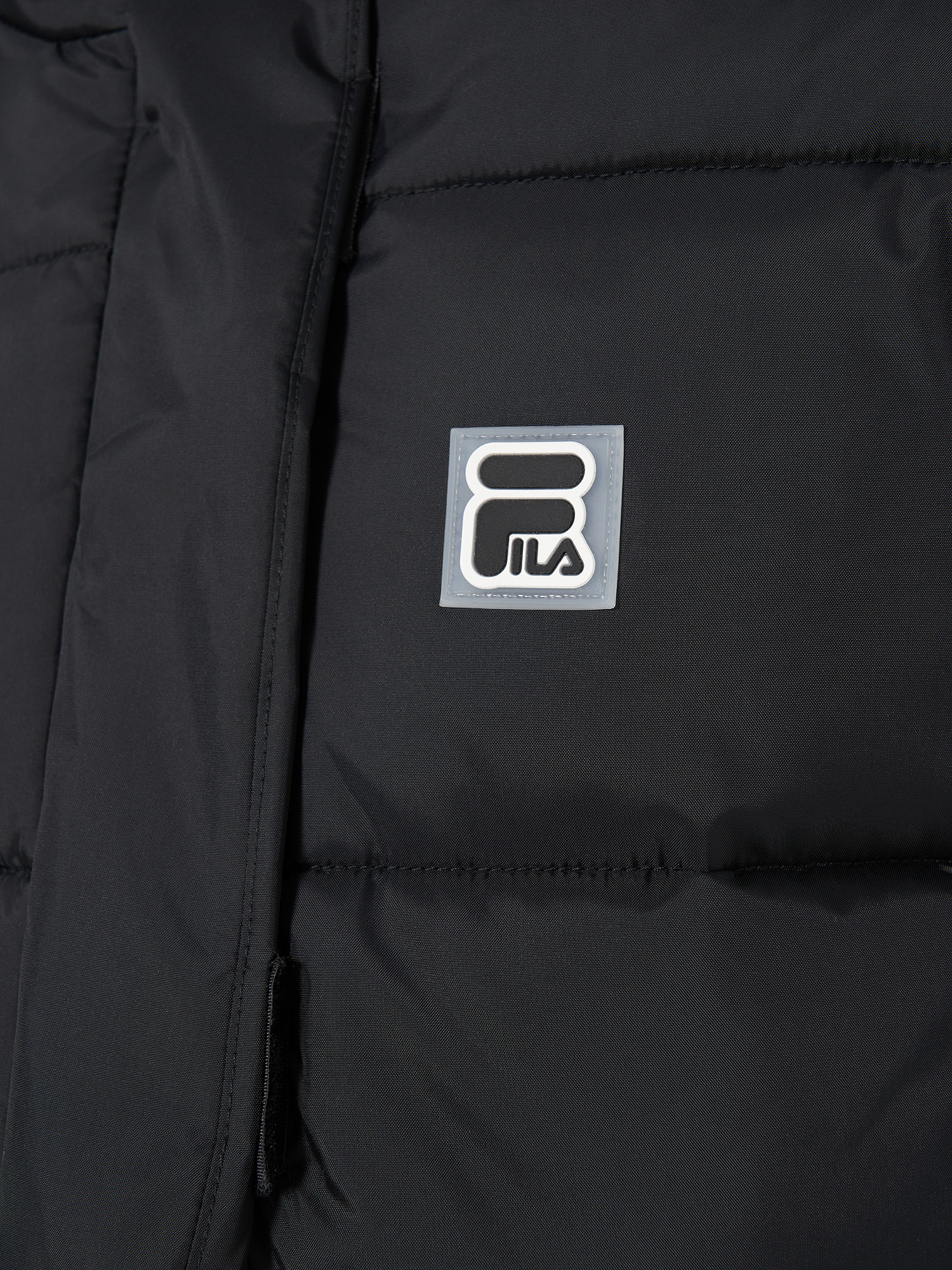 фото Пальто утепленное для девочек fila, черный