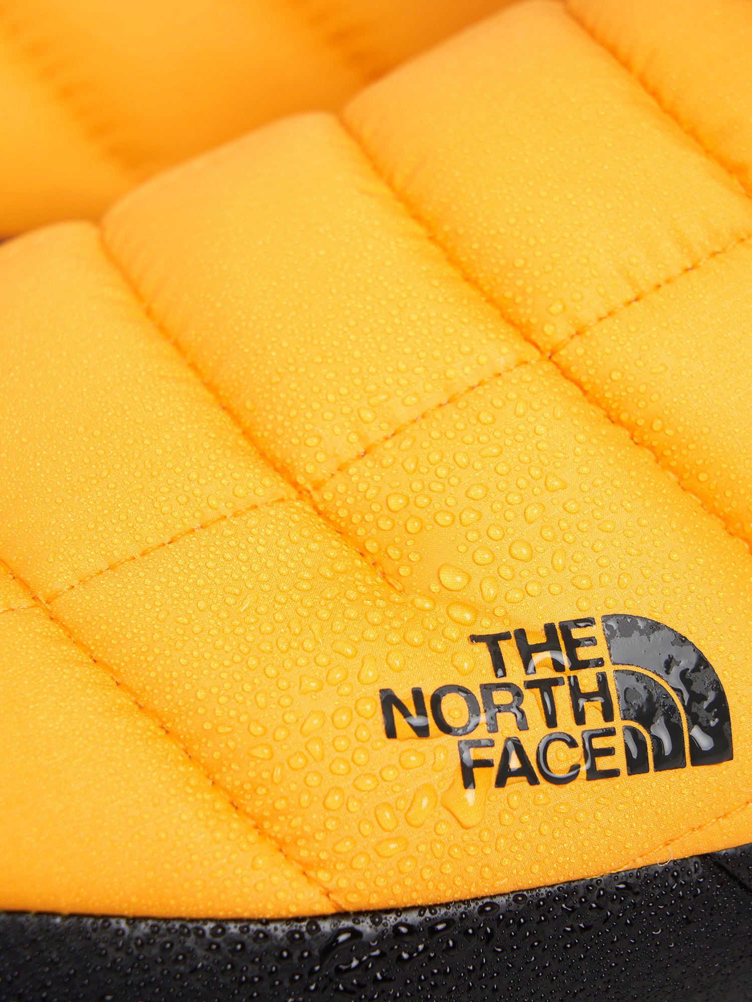 фото Слипоны утепленные мужские the north face thermoball traction mule v, желтый