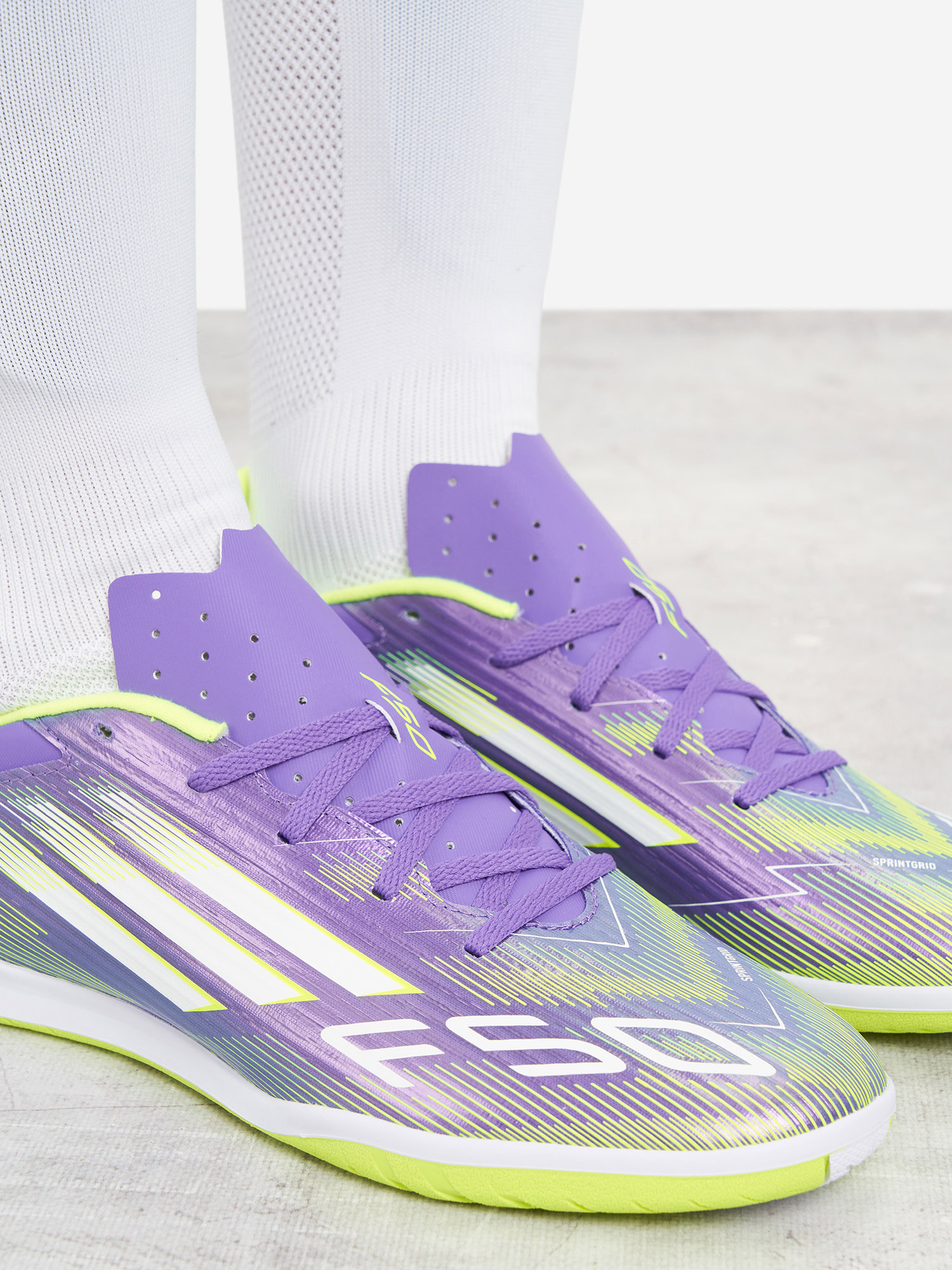 фото Бутсы мужские adidas f50 club, фиолетовый