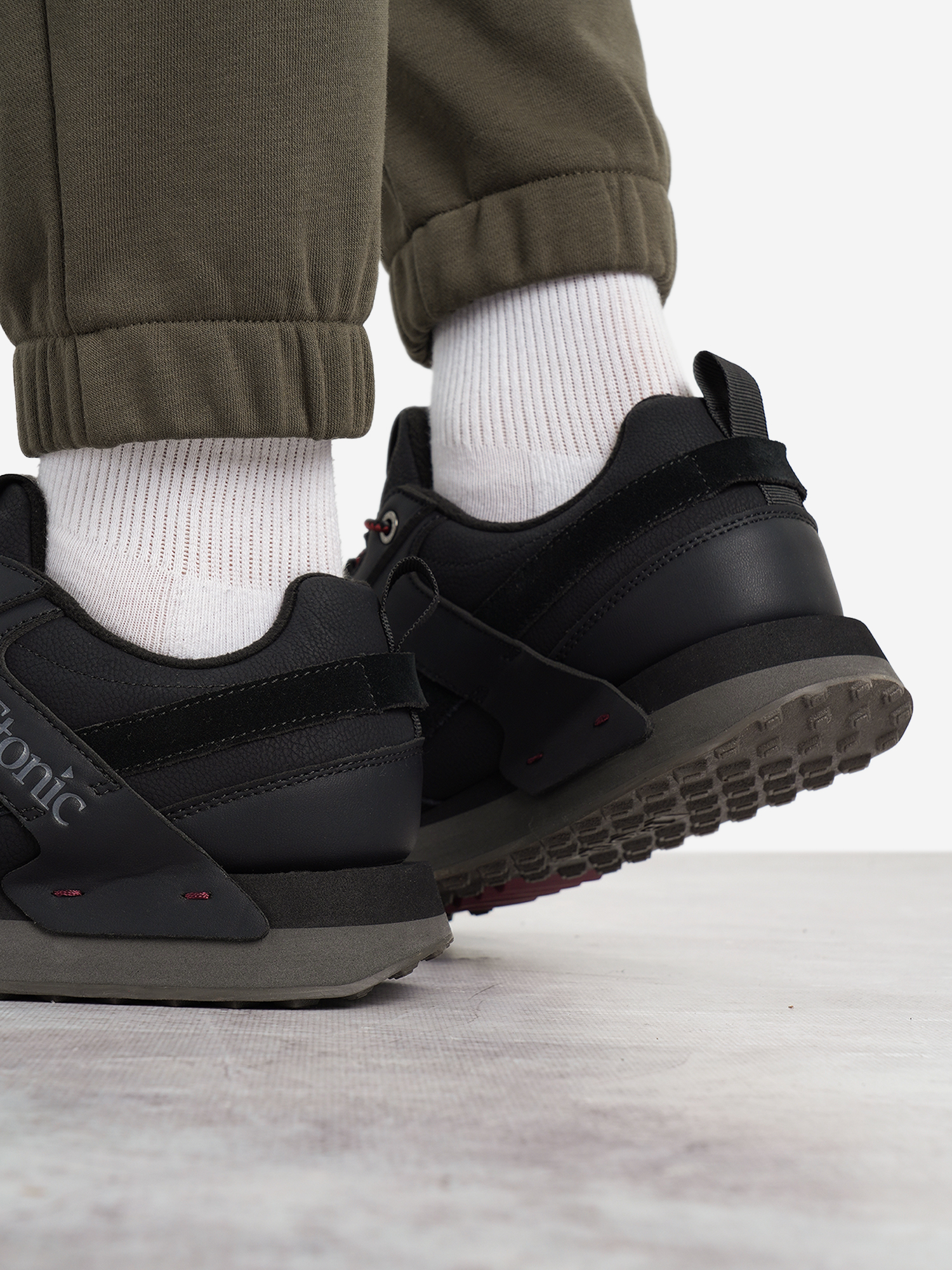 фото Кроссовки утепленные мужские etonic daski, черный