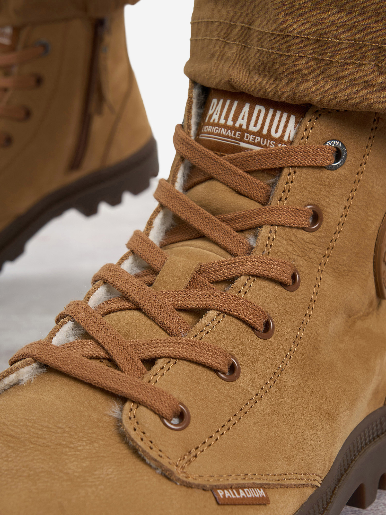 фото Ботинки утепленные мужские palladium pampa hi zip, коричневый