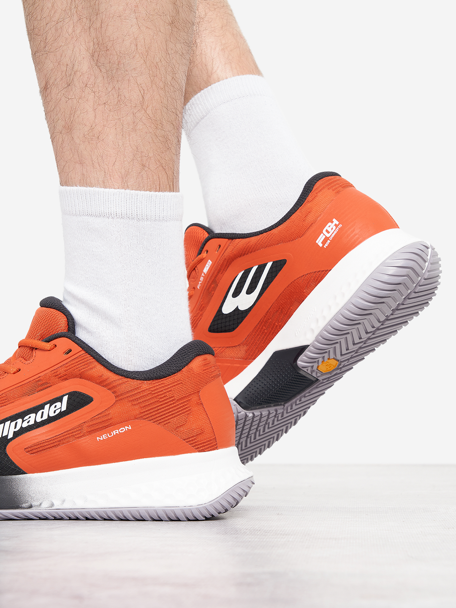 фото Кроссовки мужские bullpadel neuron vibram 25 v, коричневый