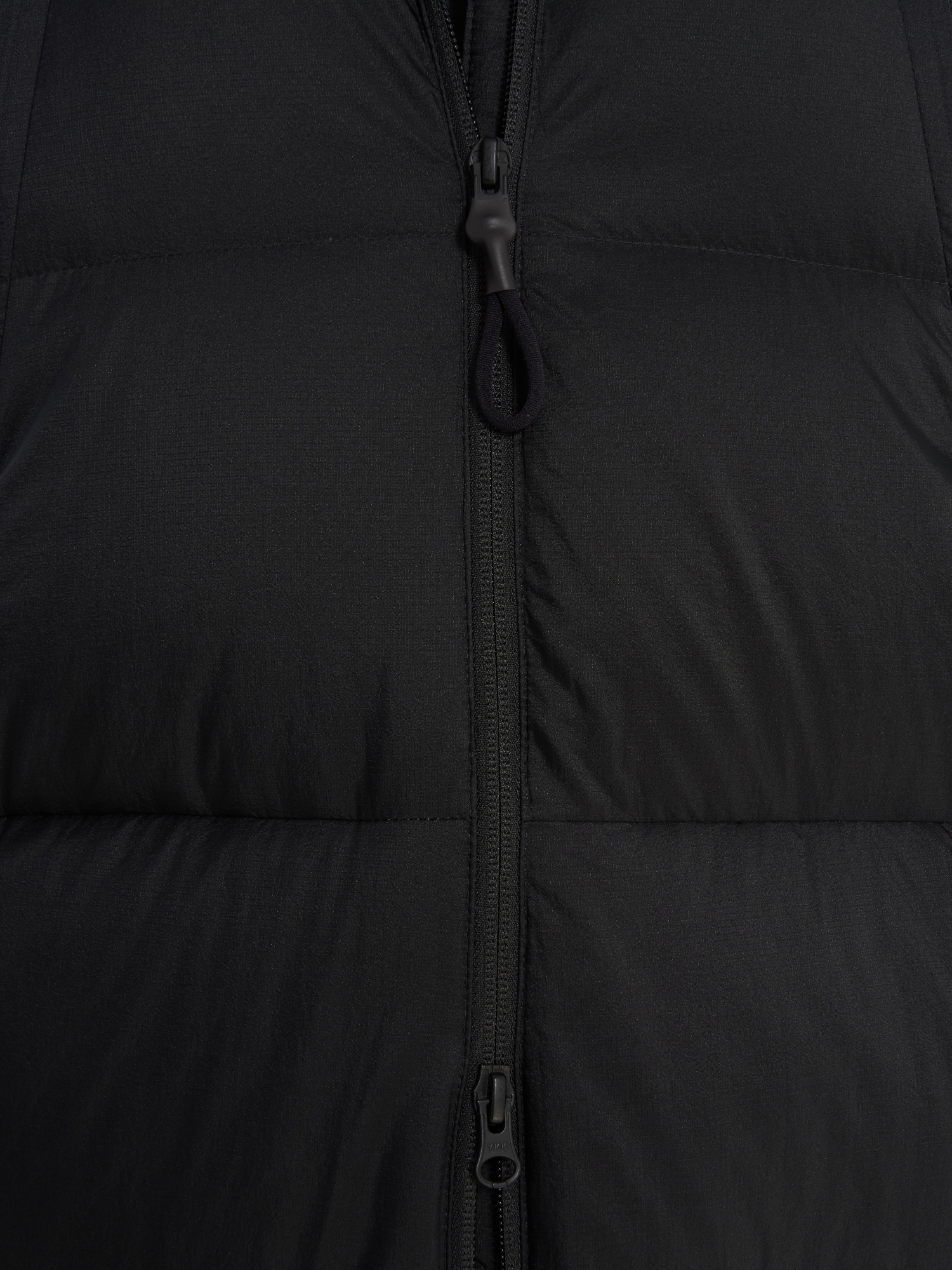 фото Пуховик мужской jack wolfskin wandermood, черный