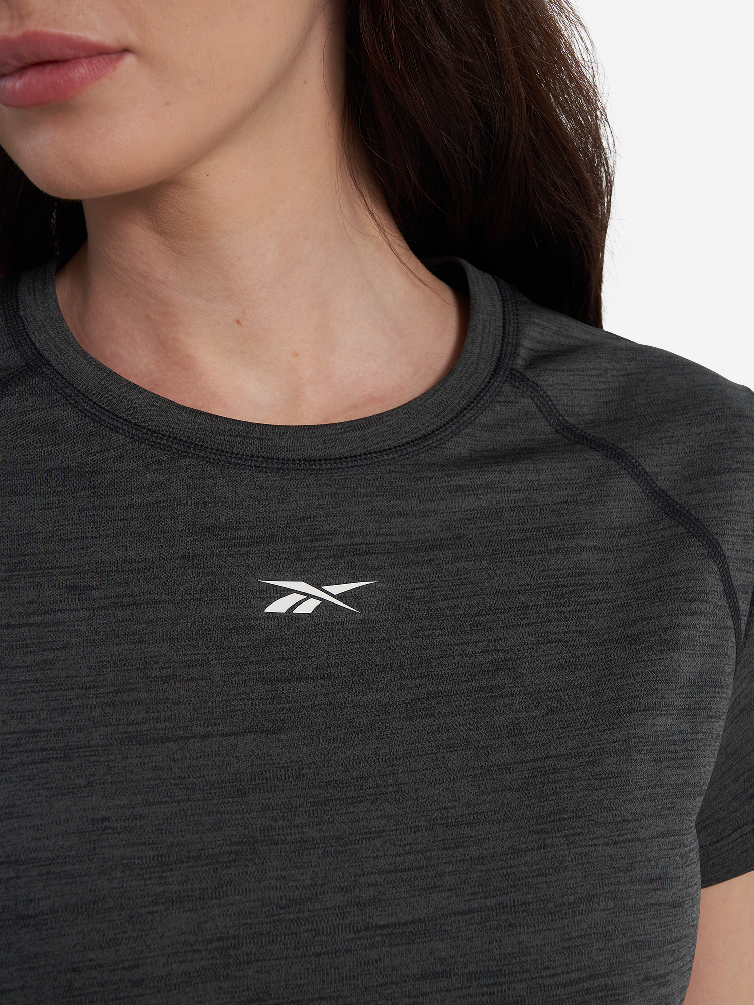 фото Футболка женская reebok id train, черный