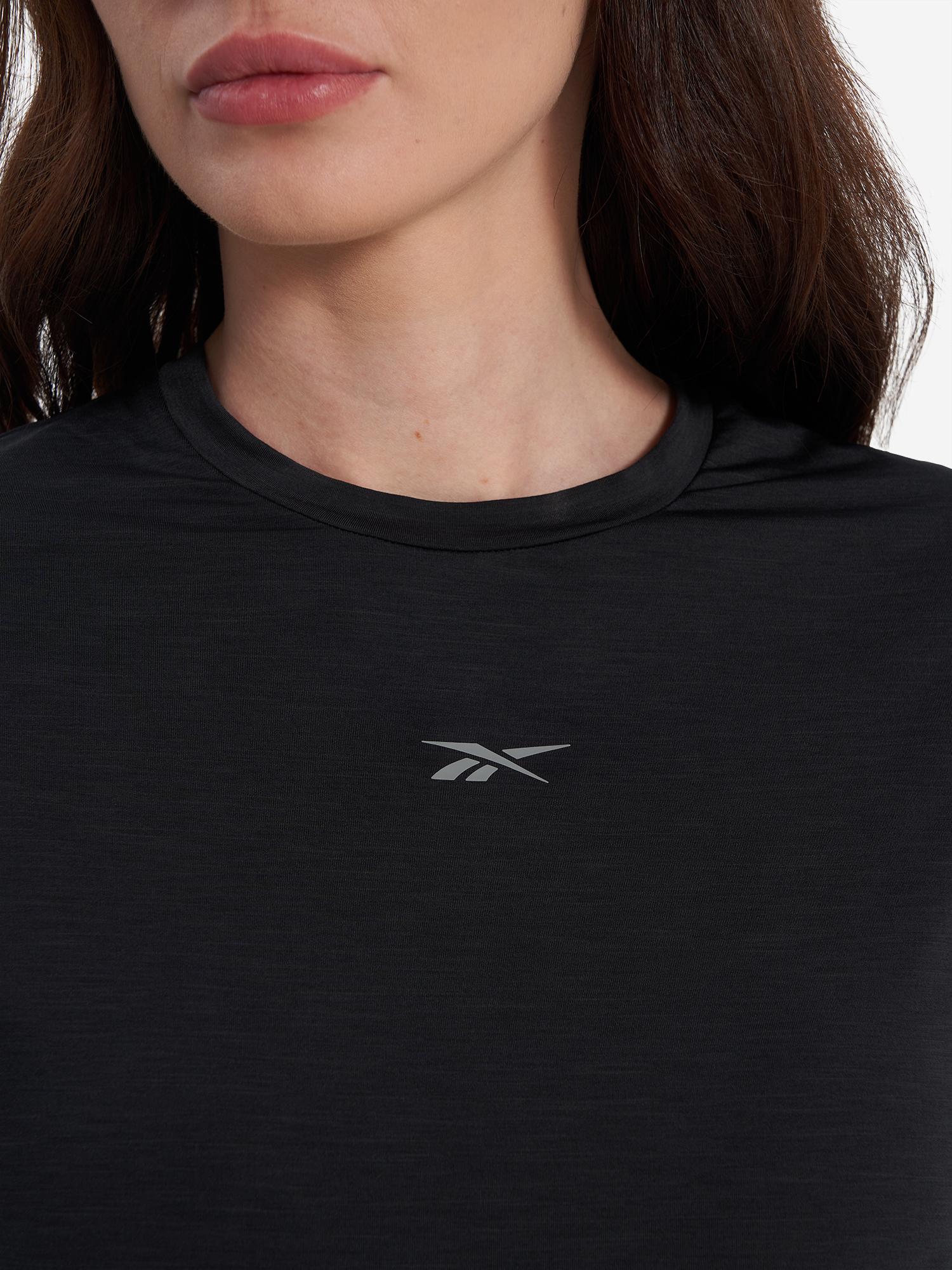 фото Футболка женская reebok rbk chill athletic, черный