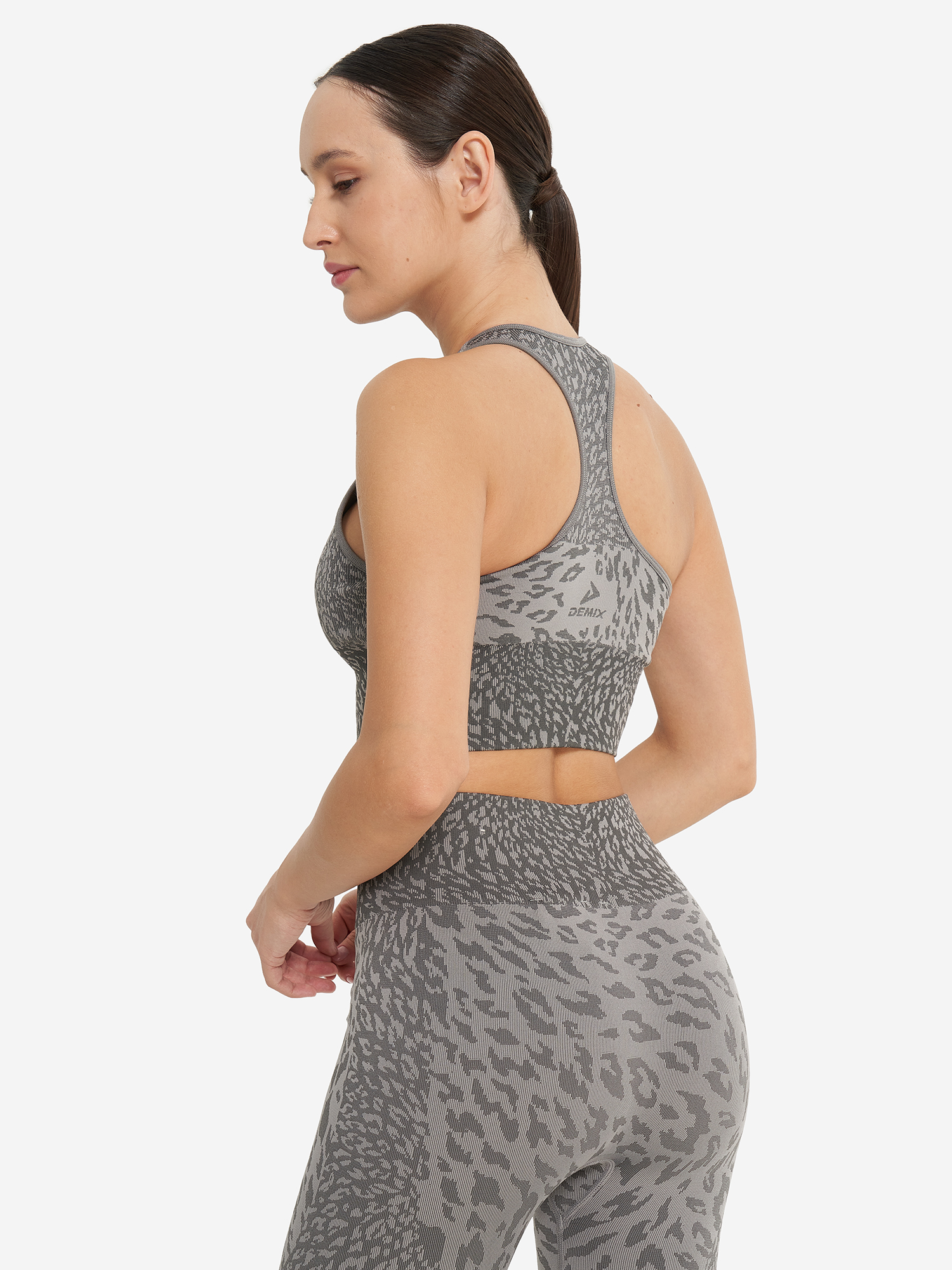фото Топ бра спортивный demix highflow yoga seamless longline, серый