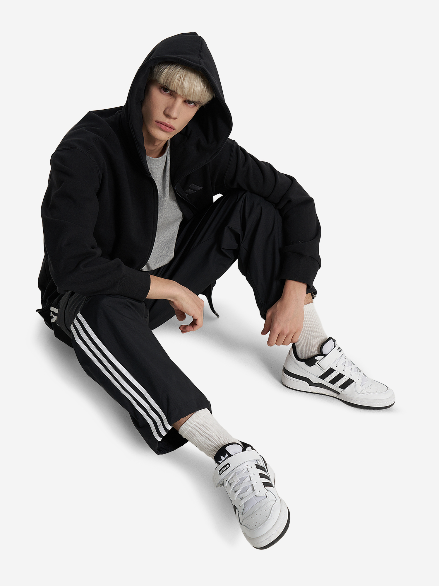 фото Толстовка мужская adidas, черный