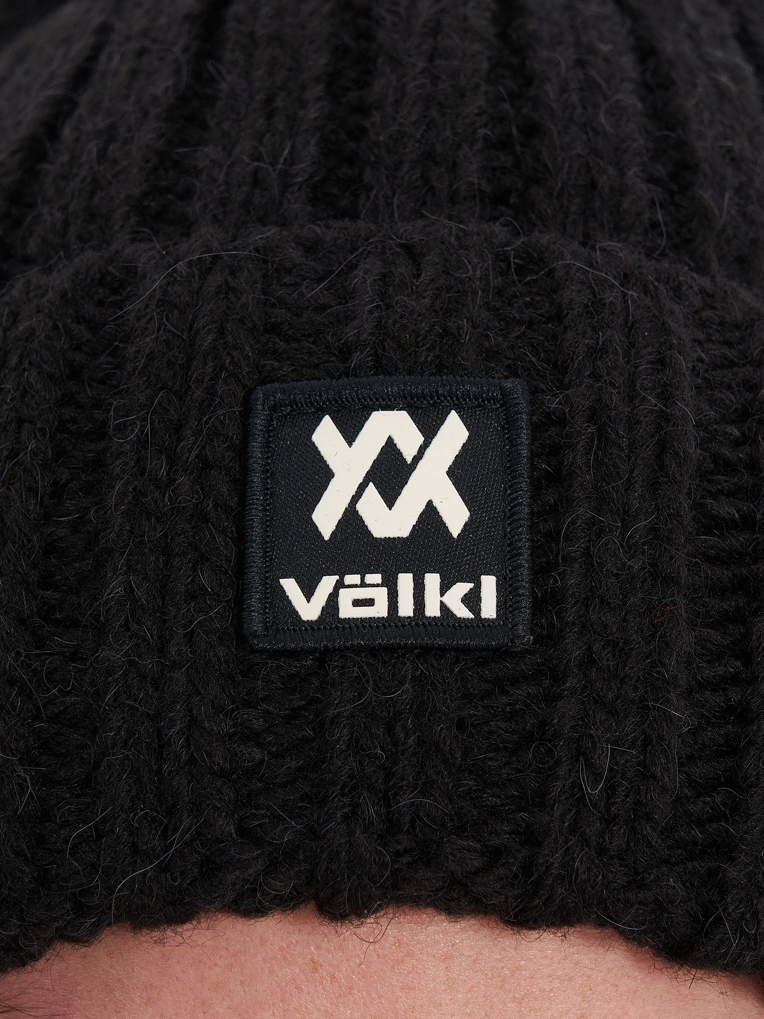 фото Шапка женская volkl, черный