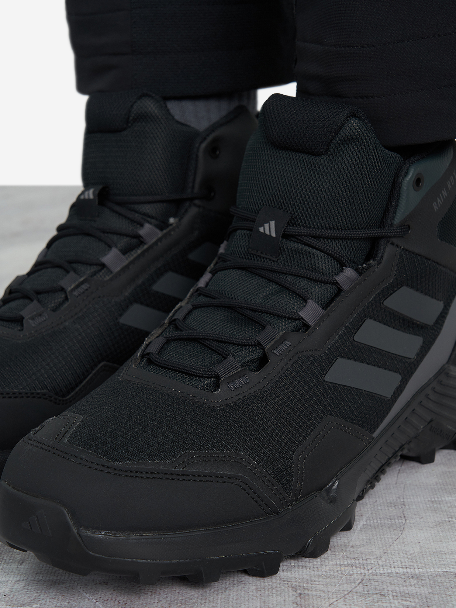 фото Ботинки мужские adidas terrex eastrail 2 mid r.rdy, черный