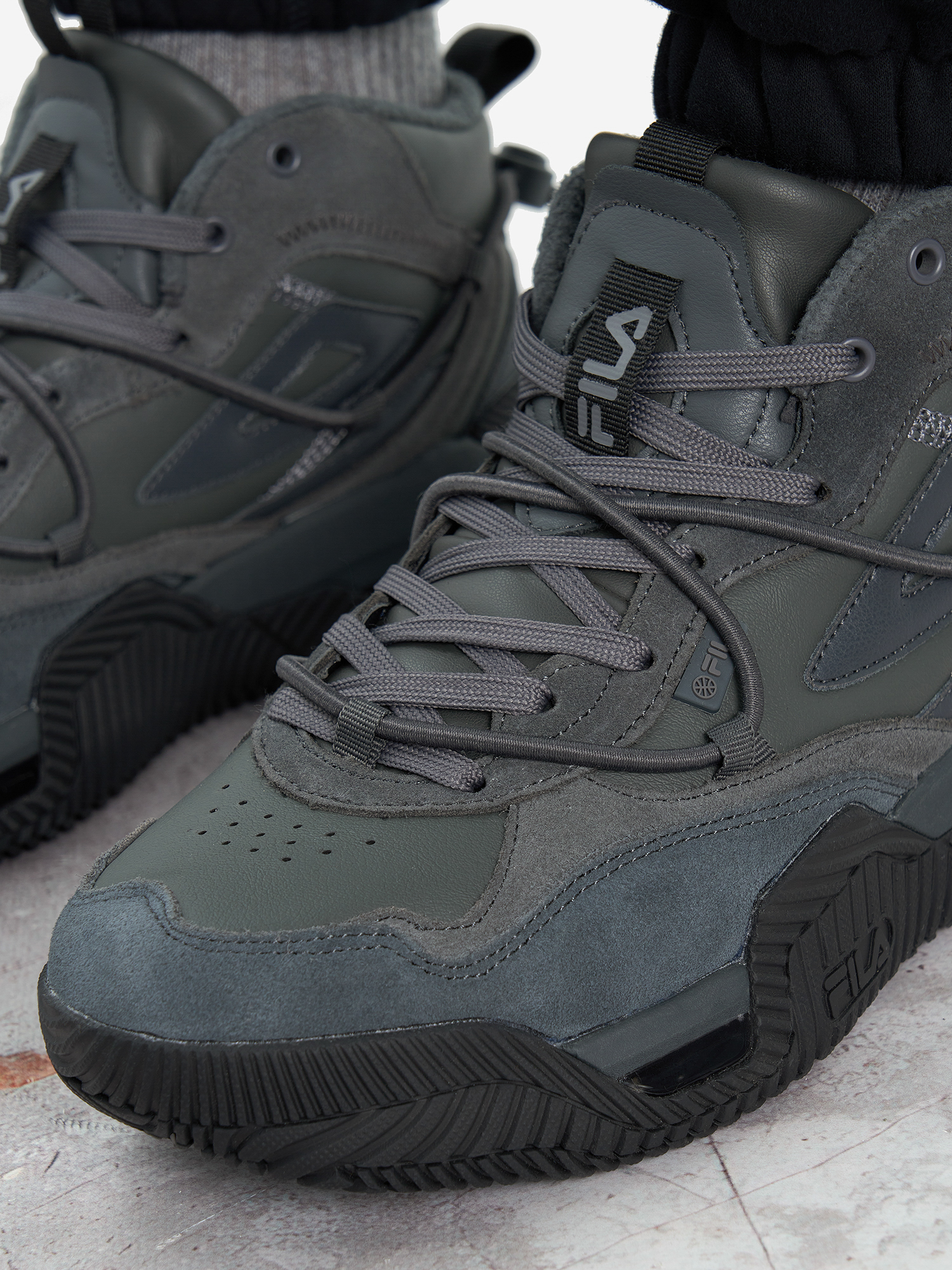 фото Кроссовки утепленные мужские fila wade mid, серый