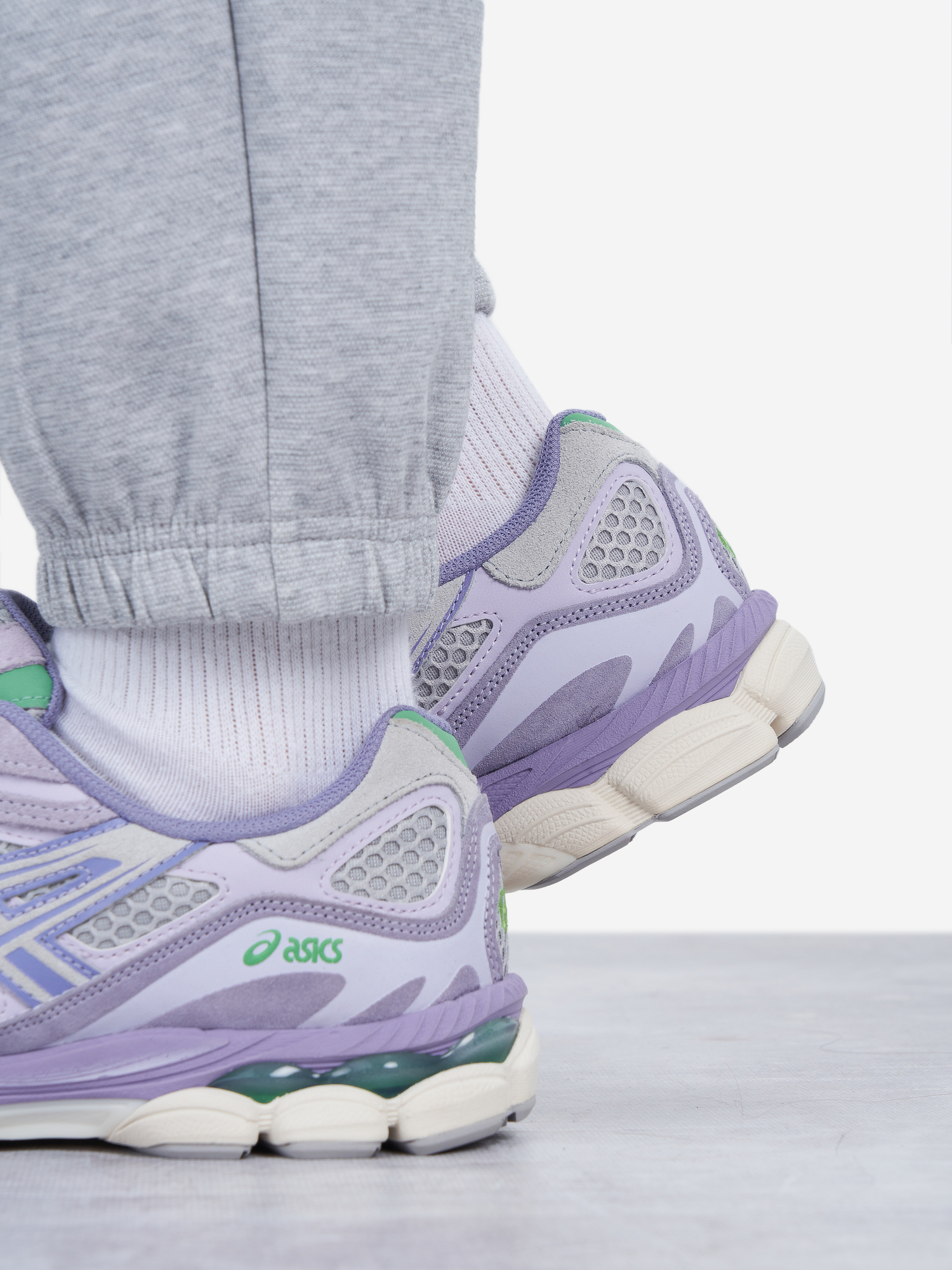 фото Кроссовки мужские asics gel-nyc, серый