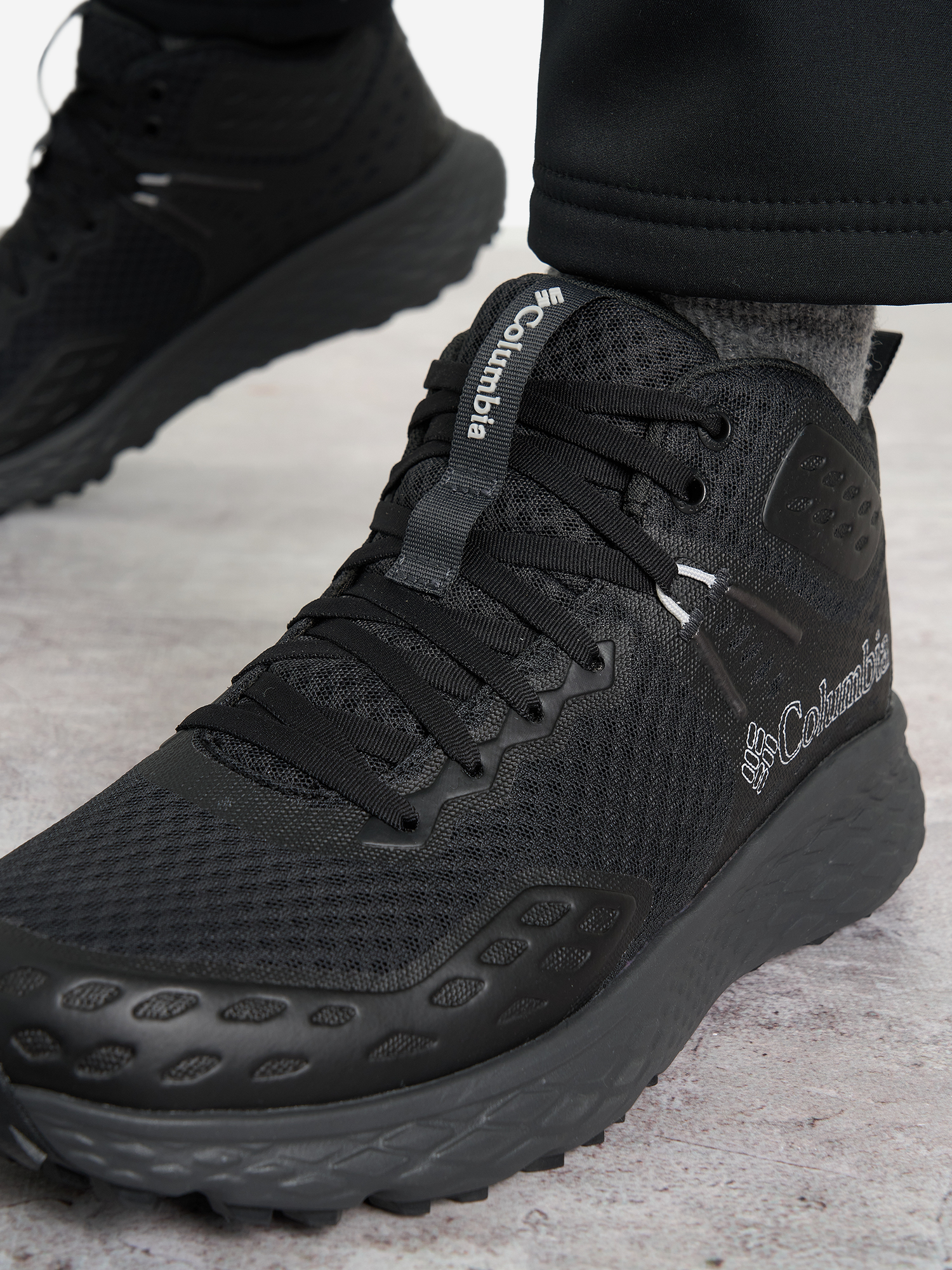фото Ботинки мужские columbia konos trs outdry mid, черный