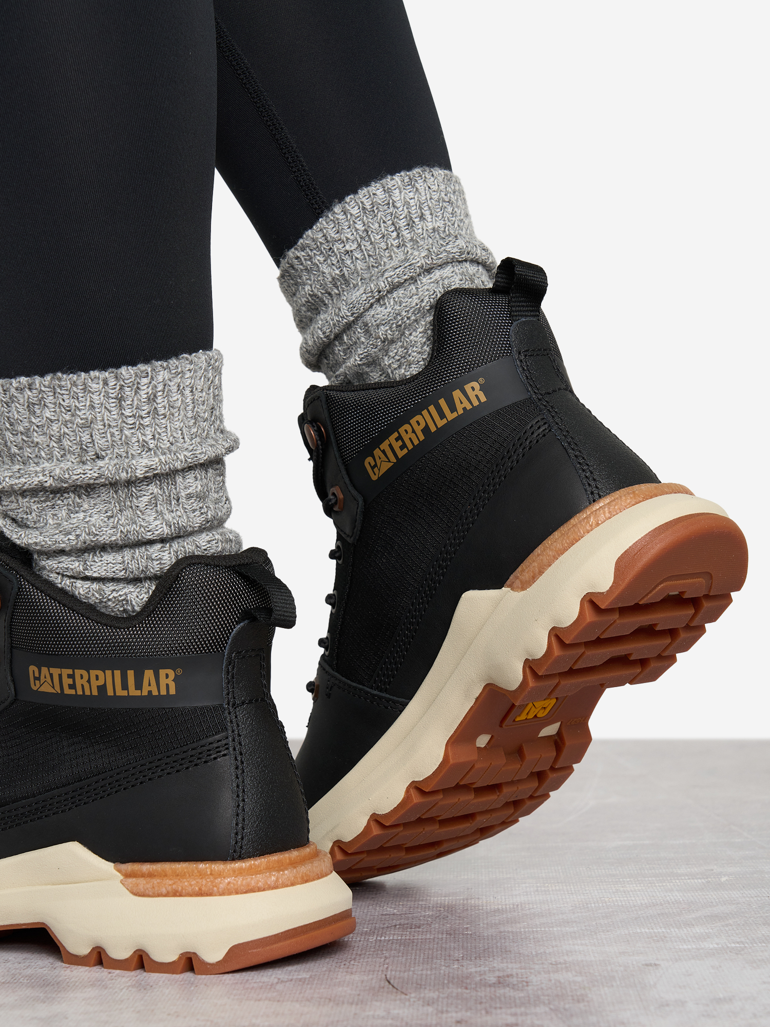 фото Ботинки женские caterpillar colorado sneaker, черный