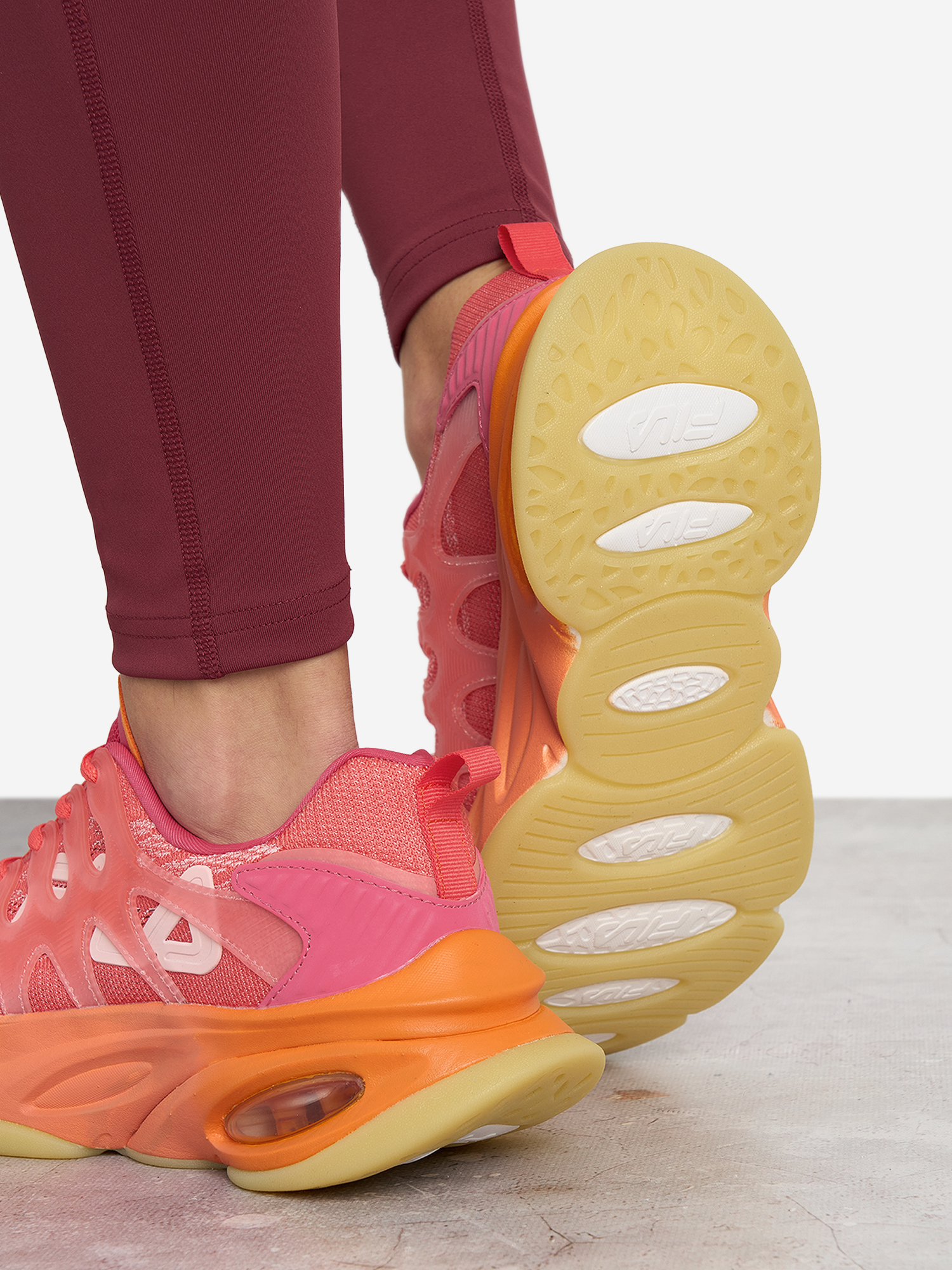 фото Кроссовки женские fila slv runner, розовый