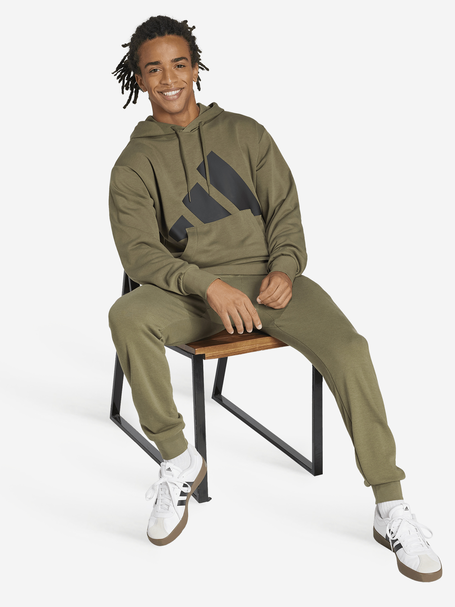 фото Худи мужское adidas, зеленый