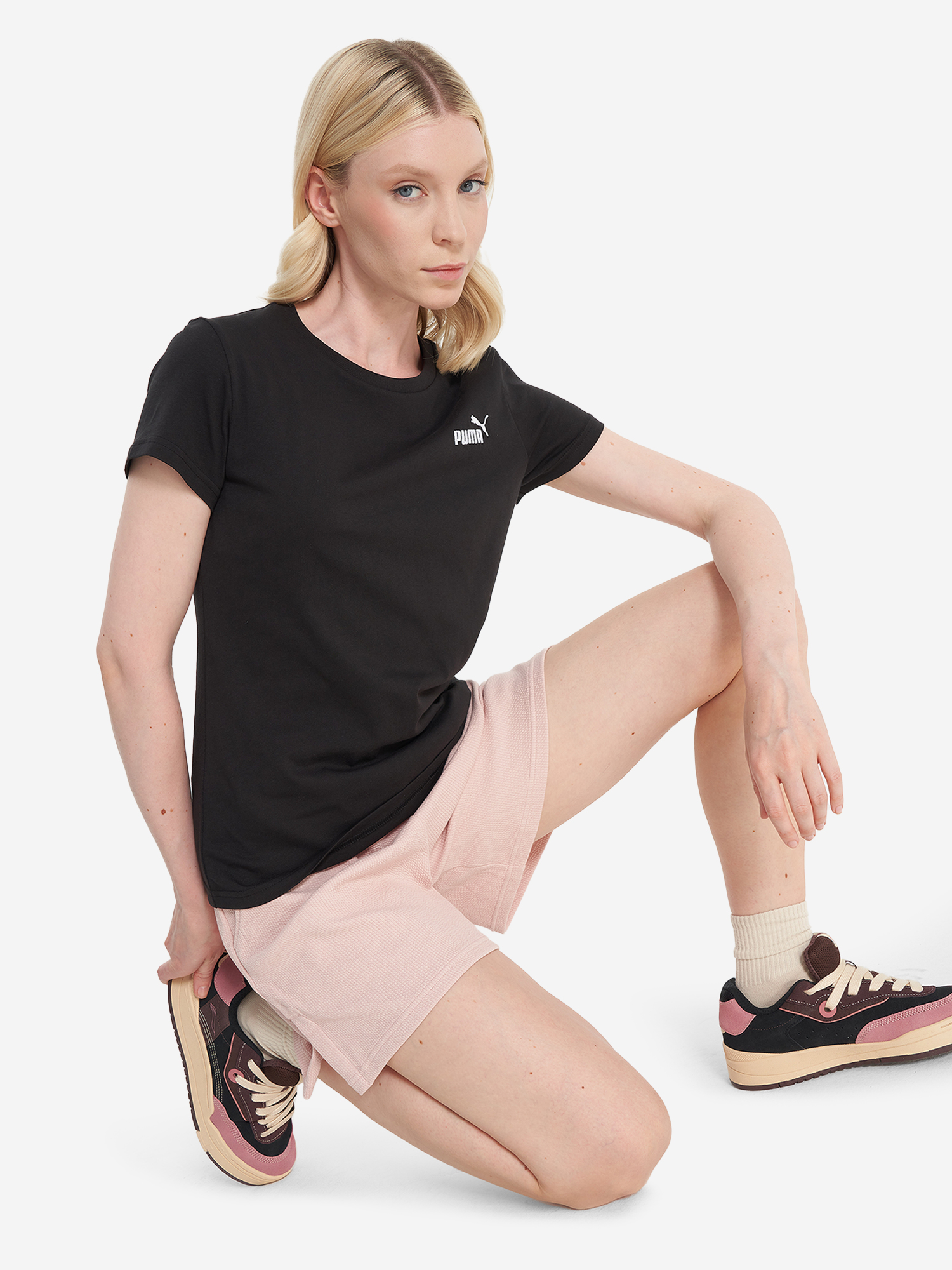 фото Футболка женская puma ess small no. 1 logo, черный
