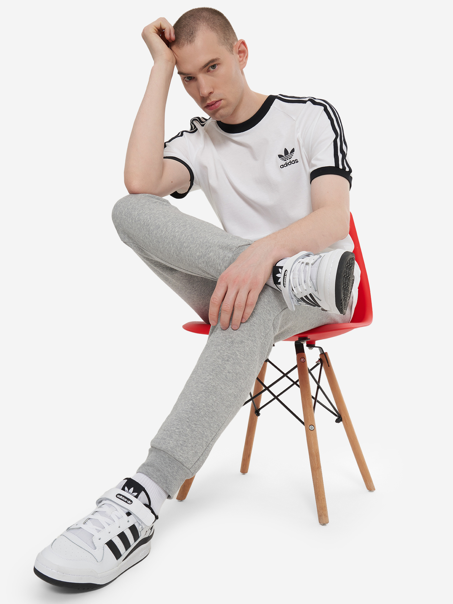 фото Брюки мужские adidas feelcozy, серый