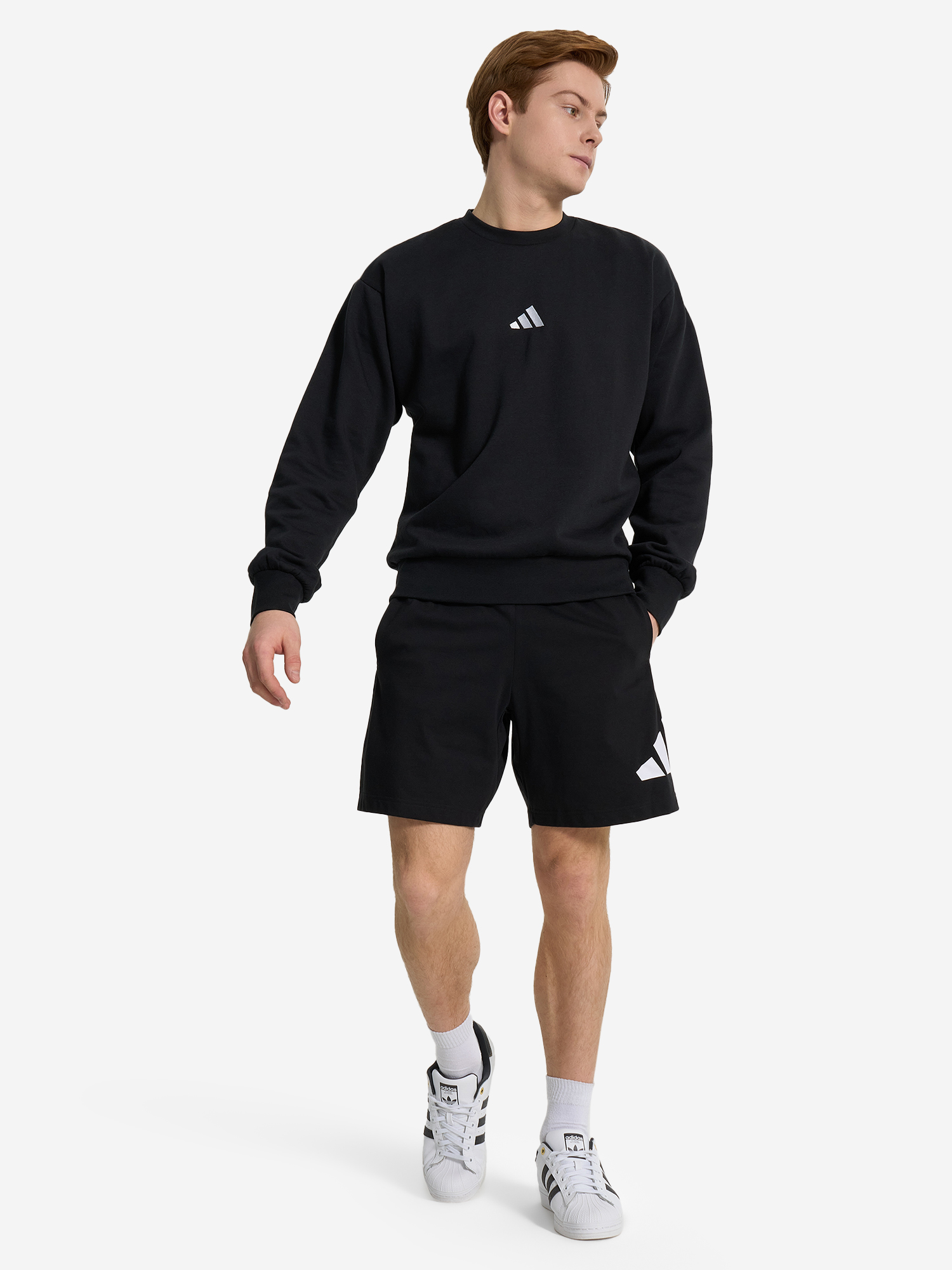 фото Свитшот мужской adidas, черный
