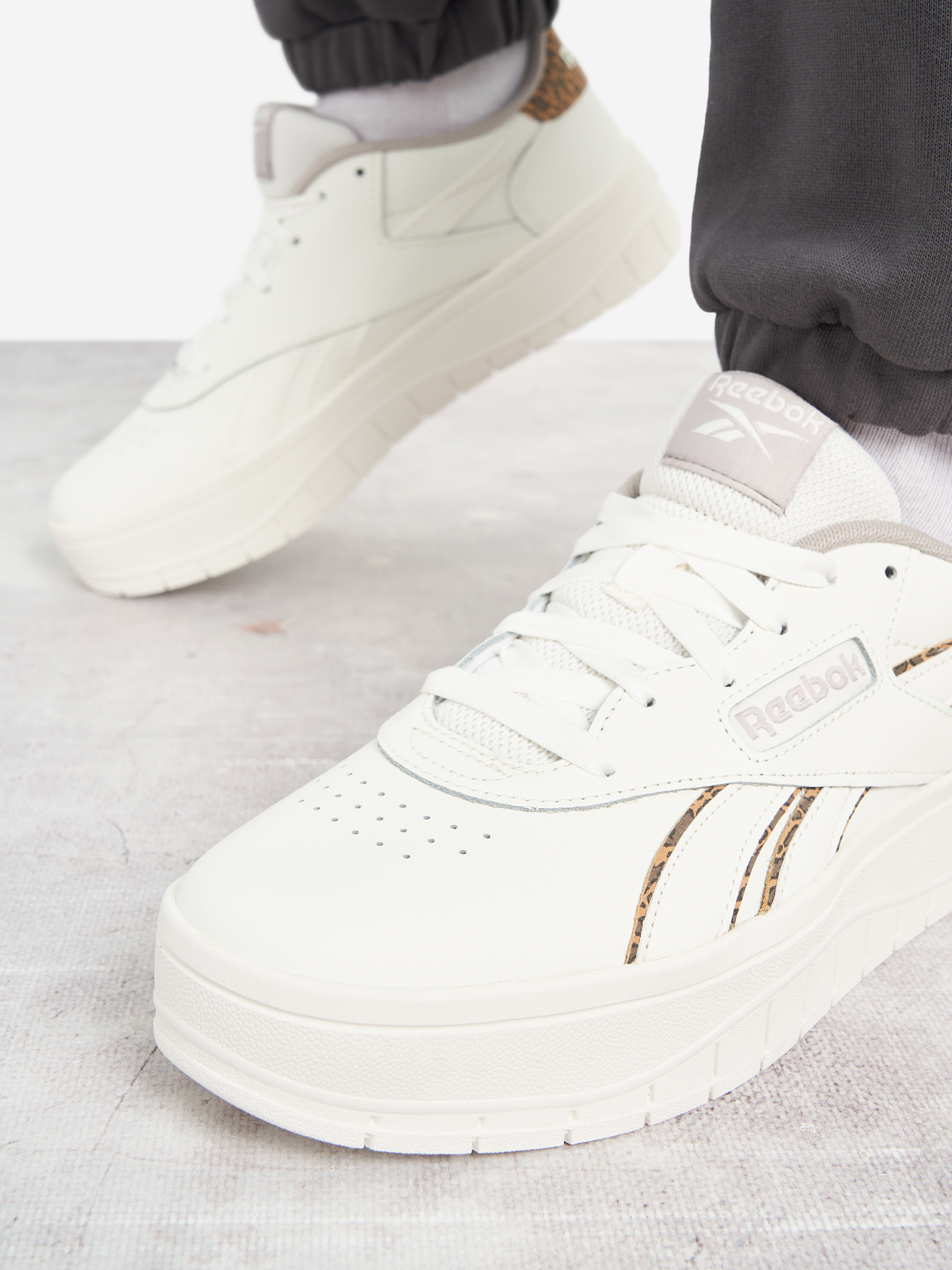 фото Кеды женские reebok court advance surge, белый