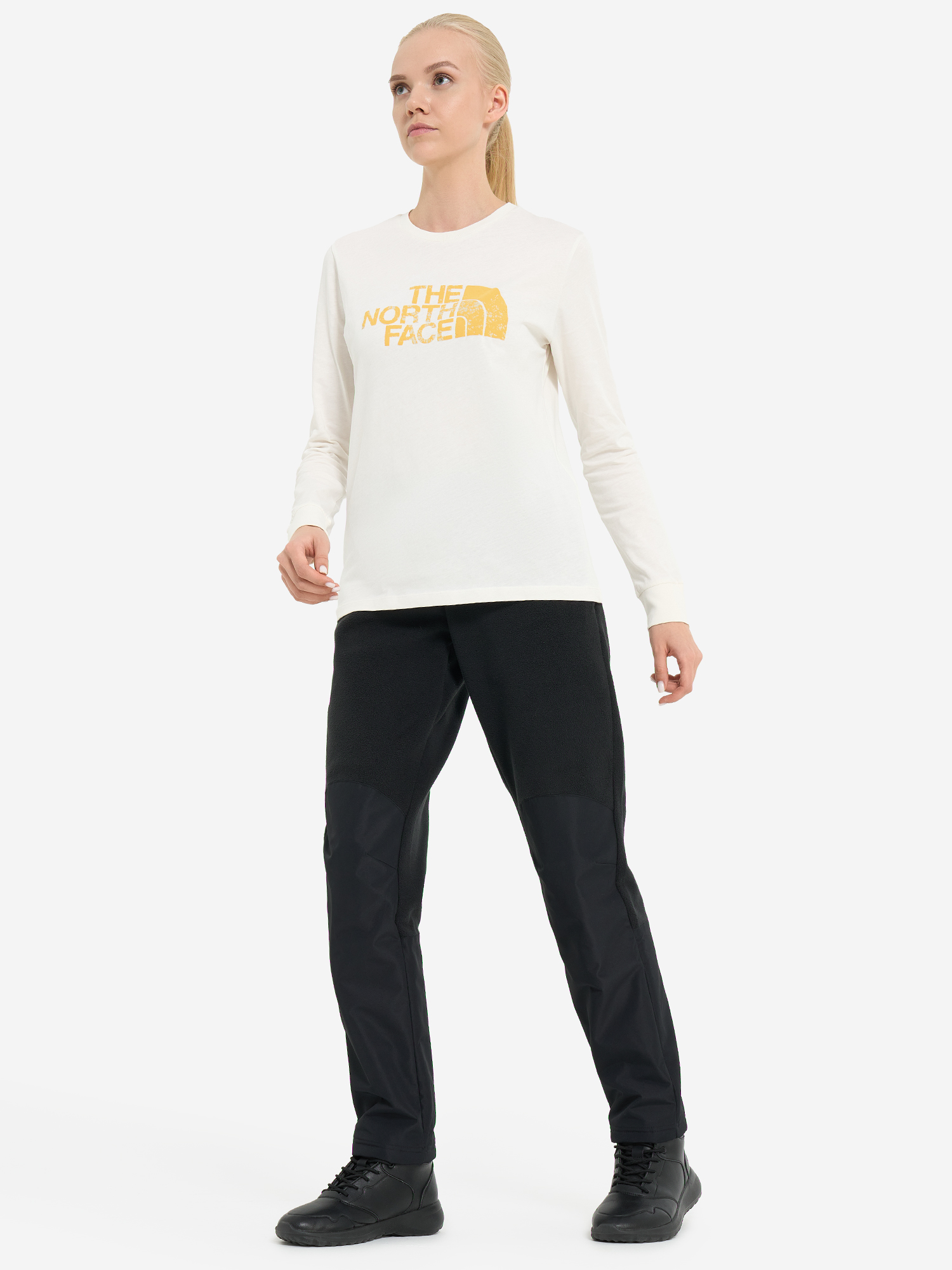 фото Лонгслив женский the north face seasonal logo, бежевый